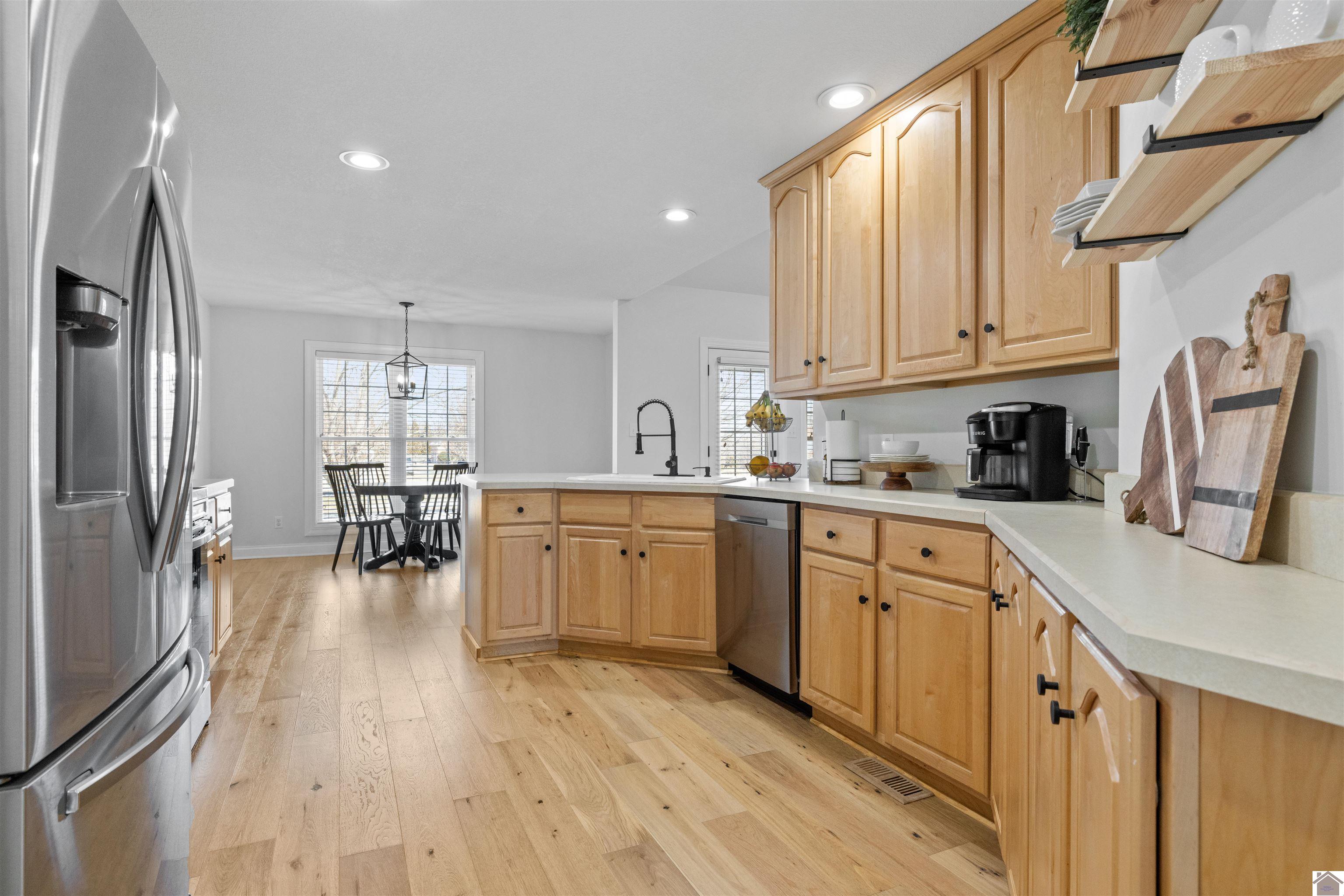 135 Erin Ln