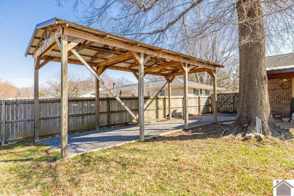 185 County Line Road