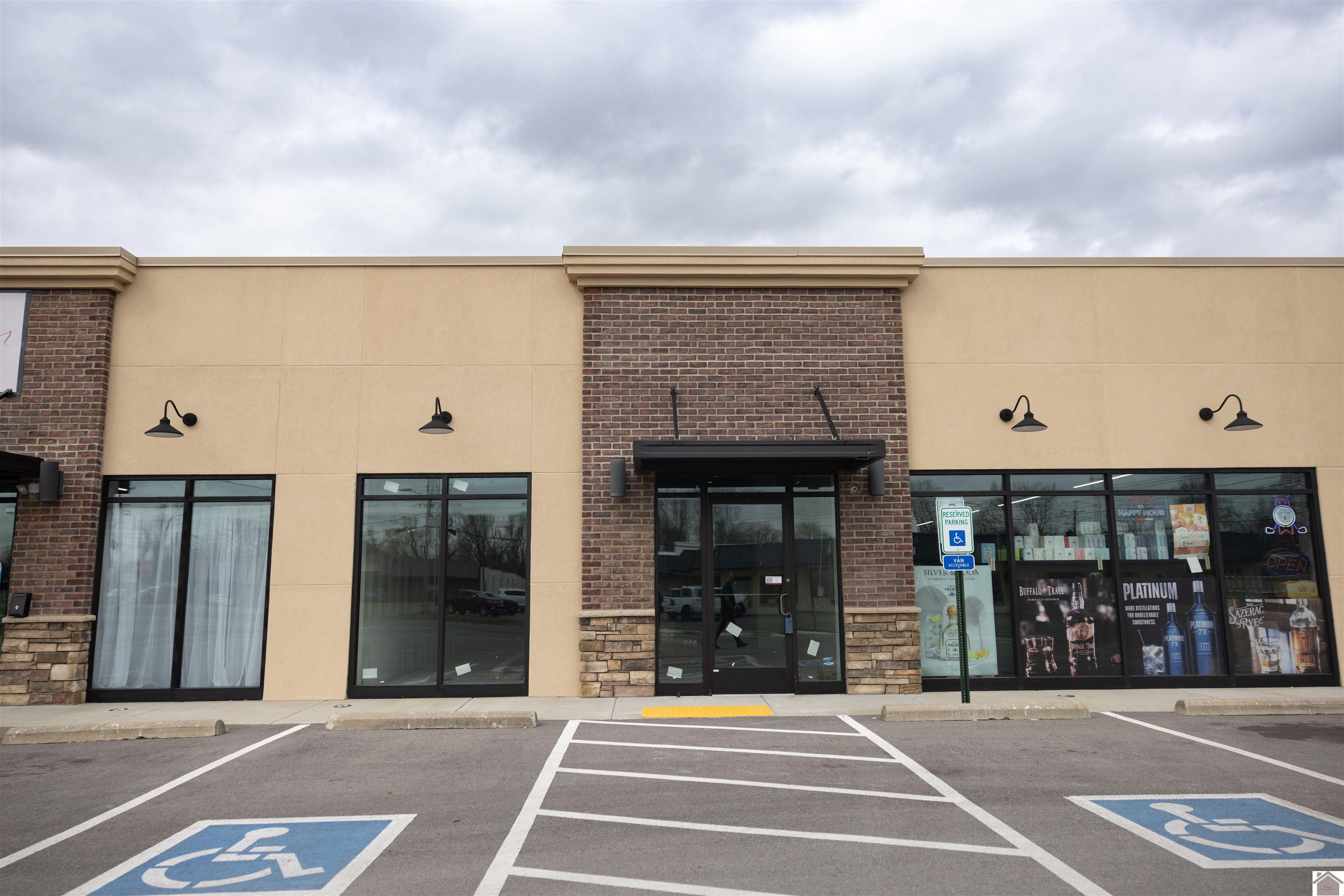 723 E Broadway Unit: Unit B