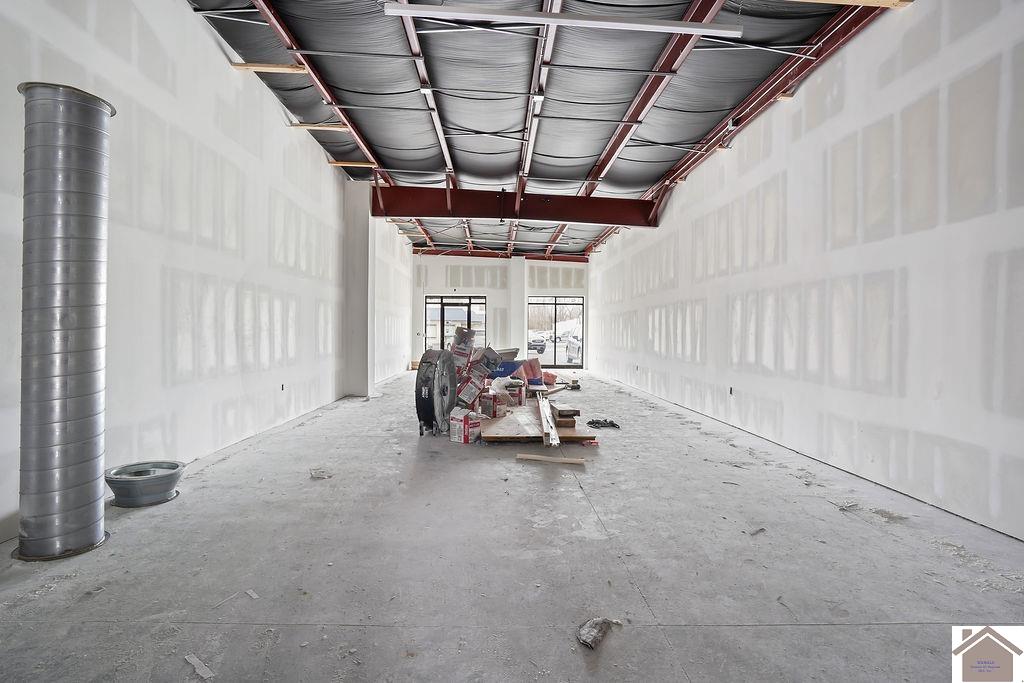 723 E Broadway Unit: Unit B