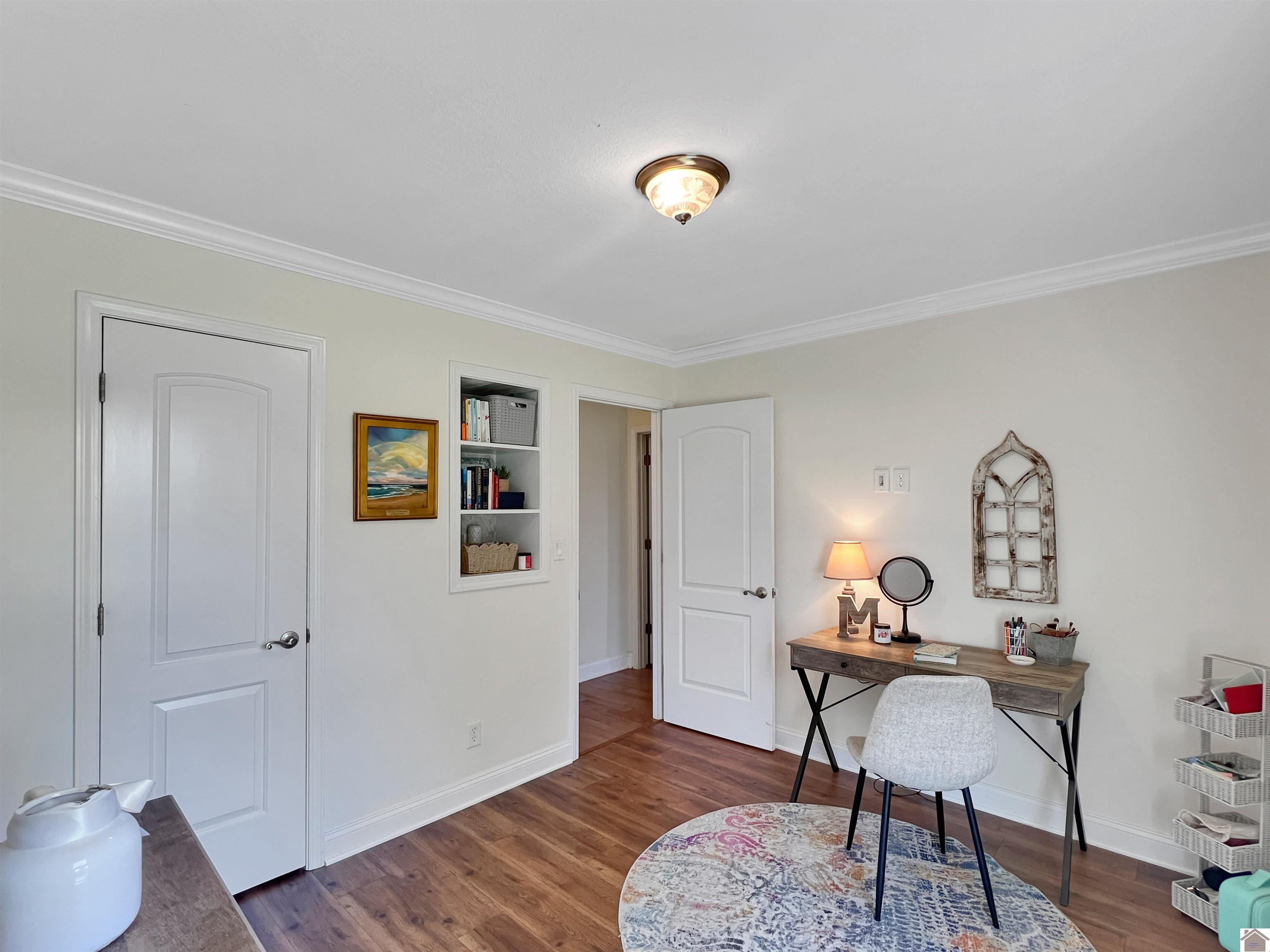 51 Shadetree Ln