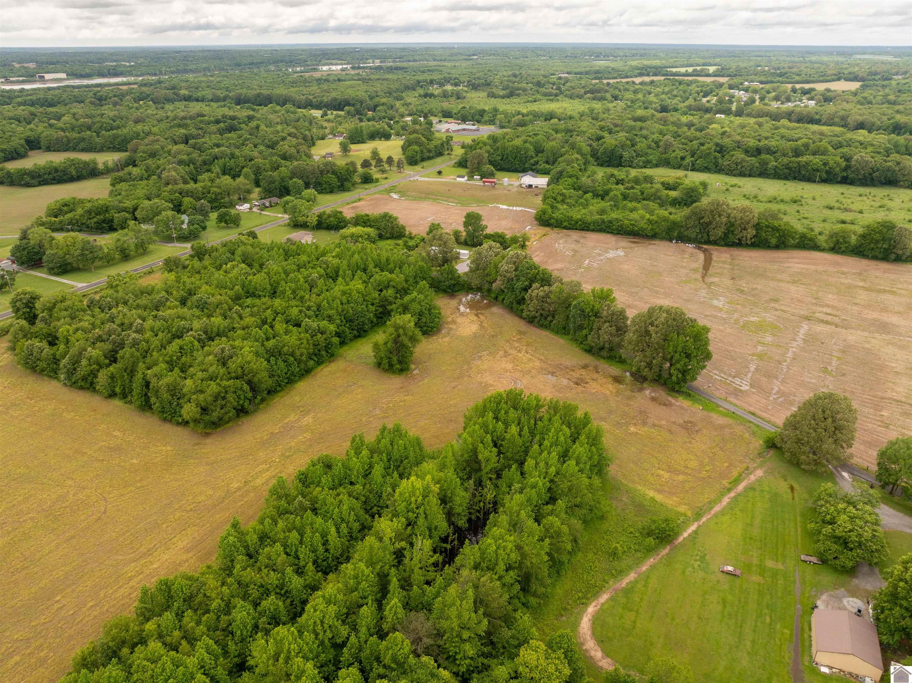000 Gillihan Unit: Lot 1