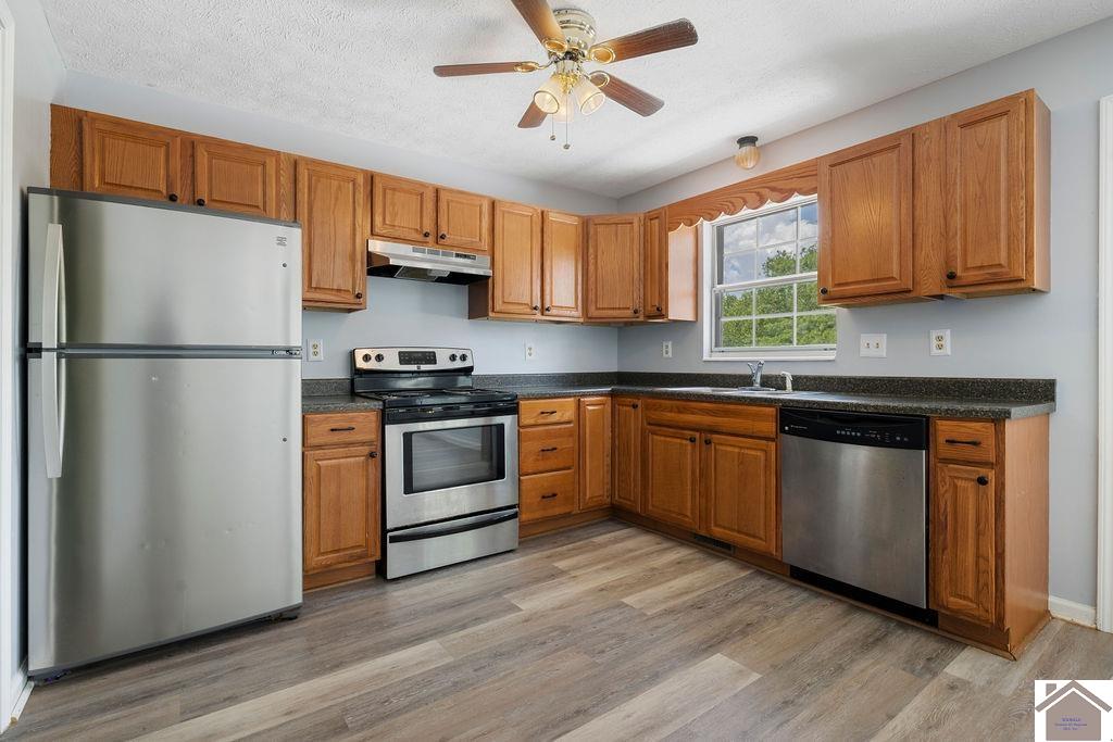 320 Fieldcrest Drive
