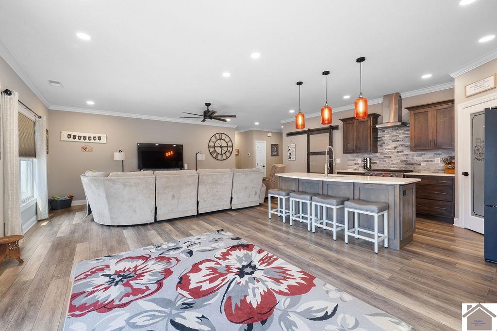 210 Hunters Ridge Drive