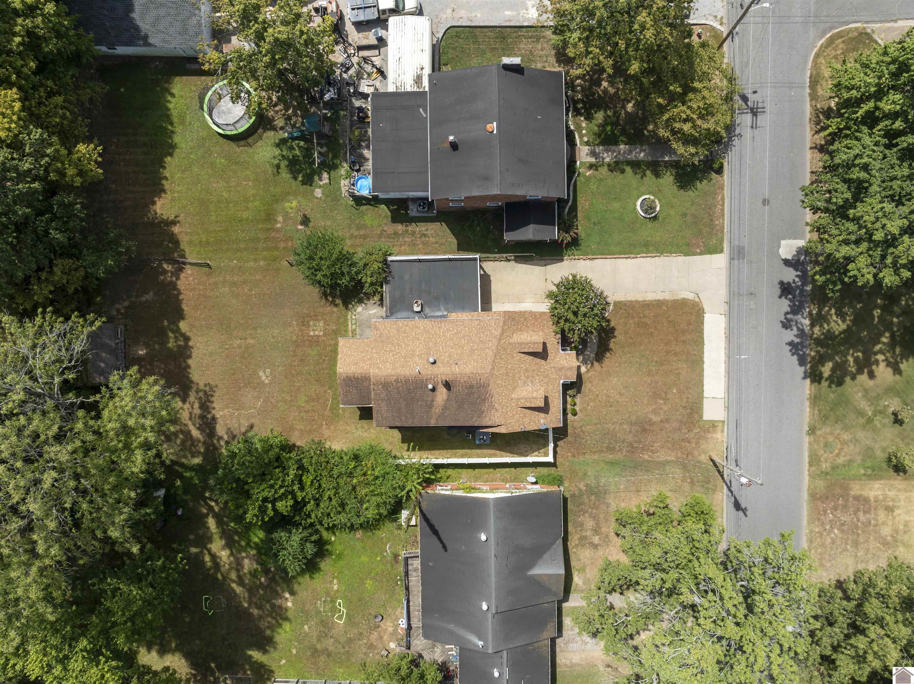 710 Pryor Street