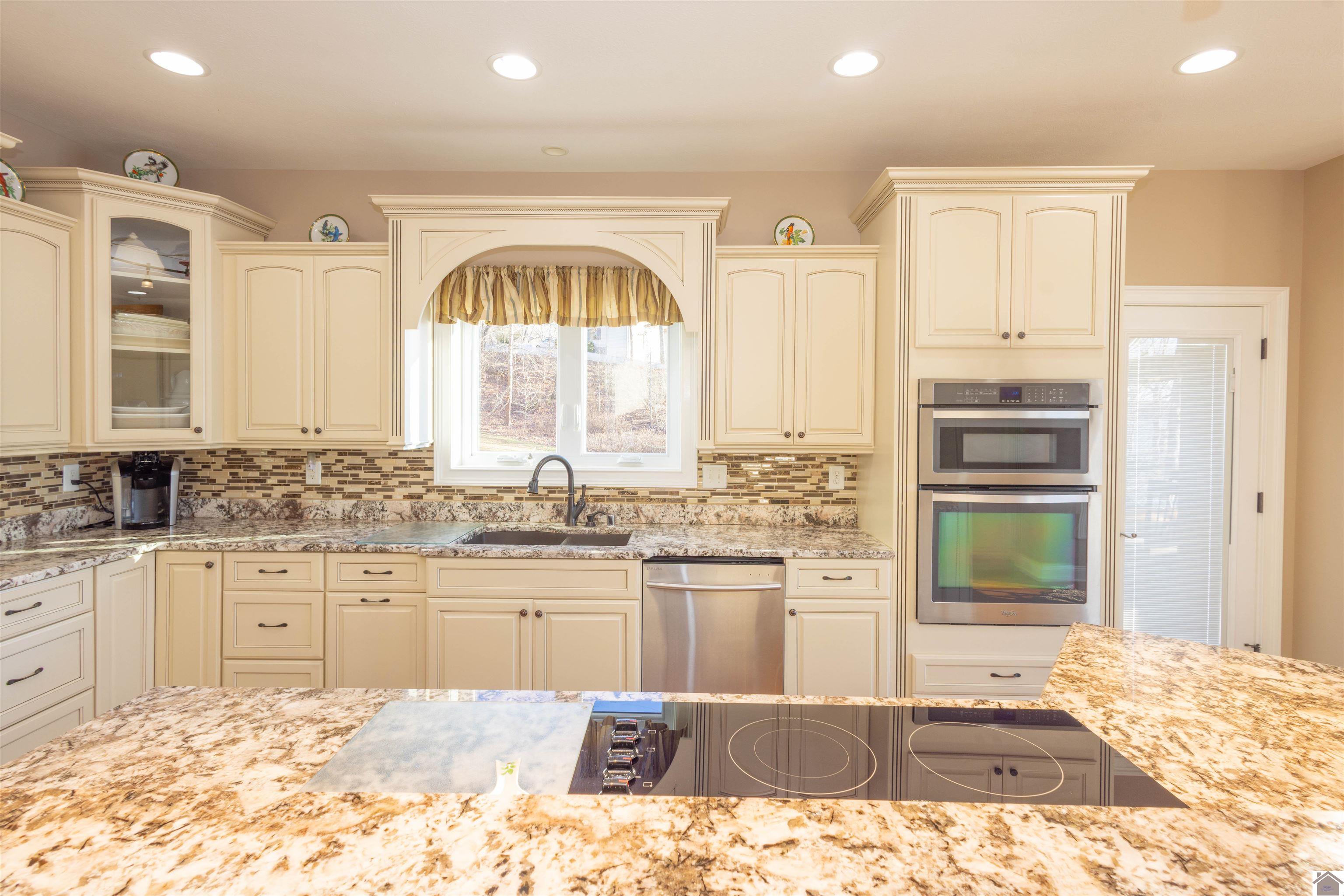 91 Channel Ridge Road