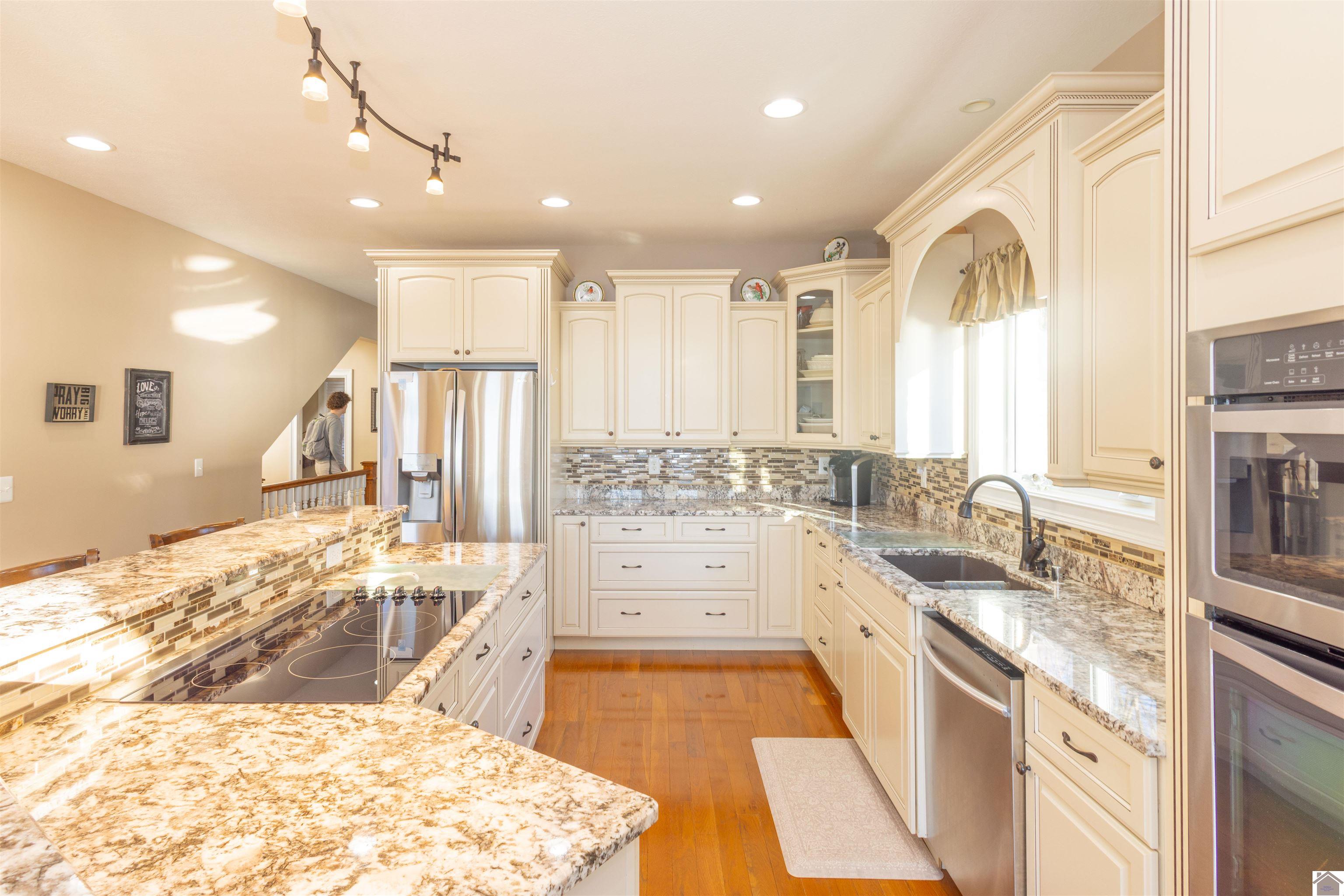 91 Channel Ridge Road