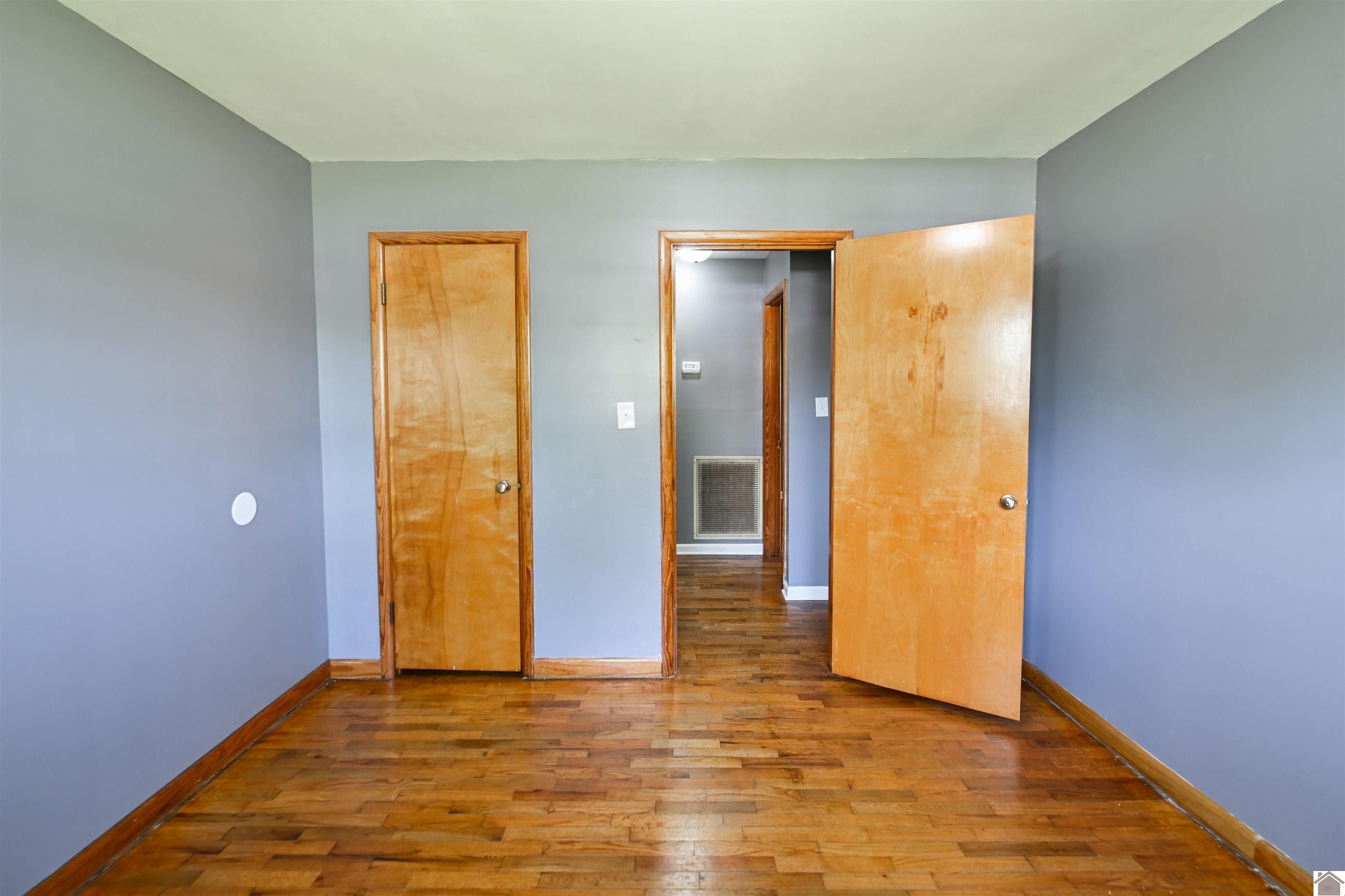1103 S 12th Street