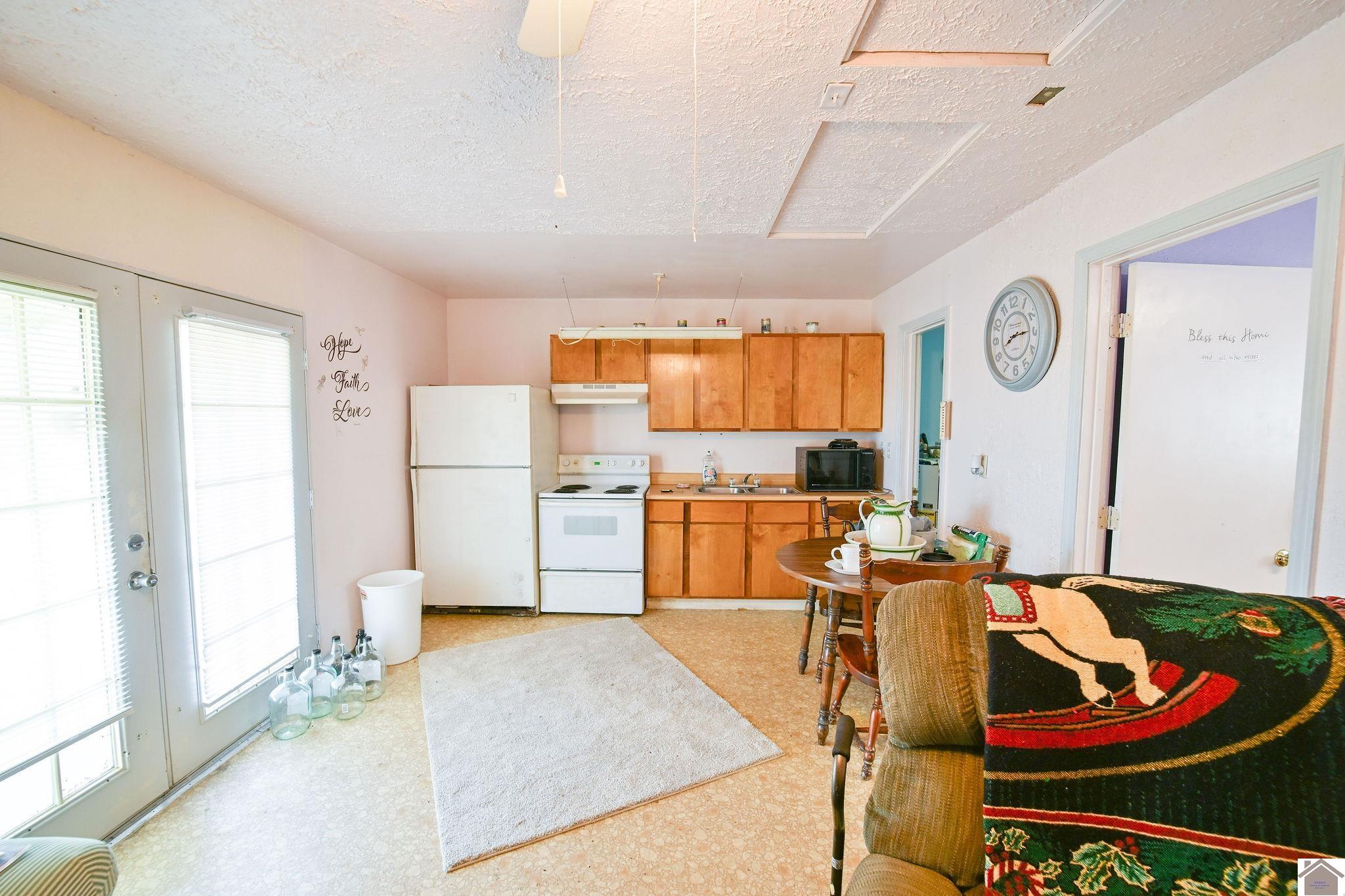 1119 Rowlett Trail