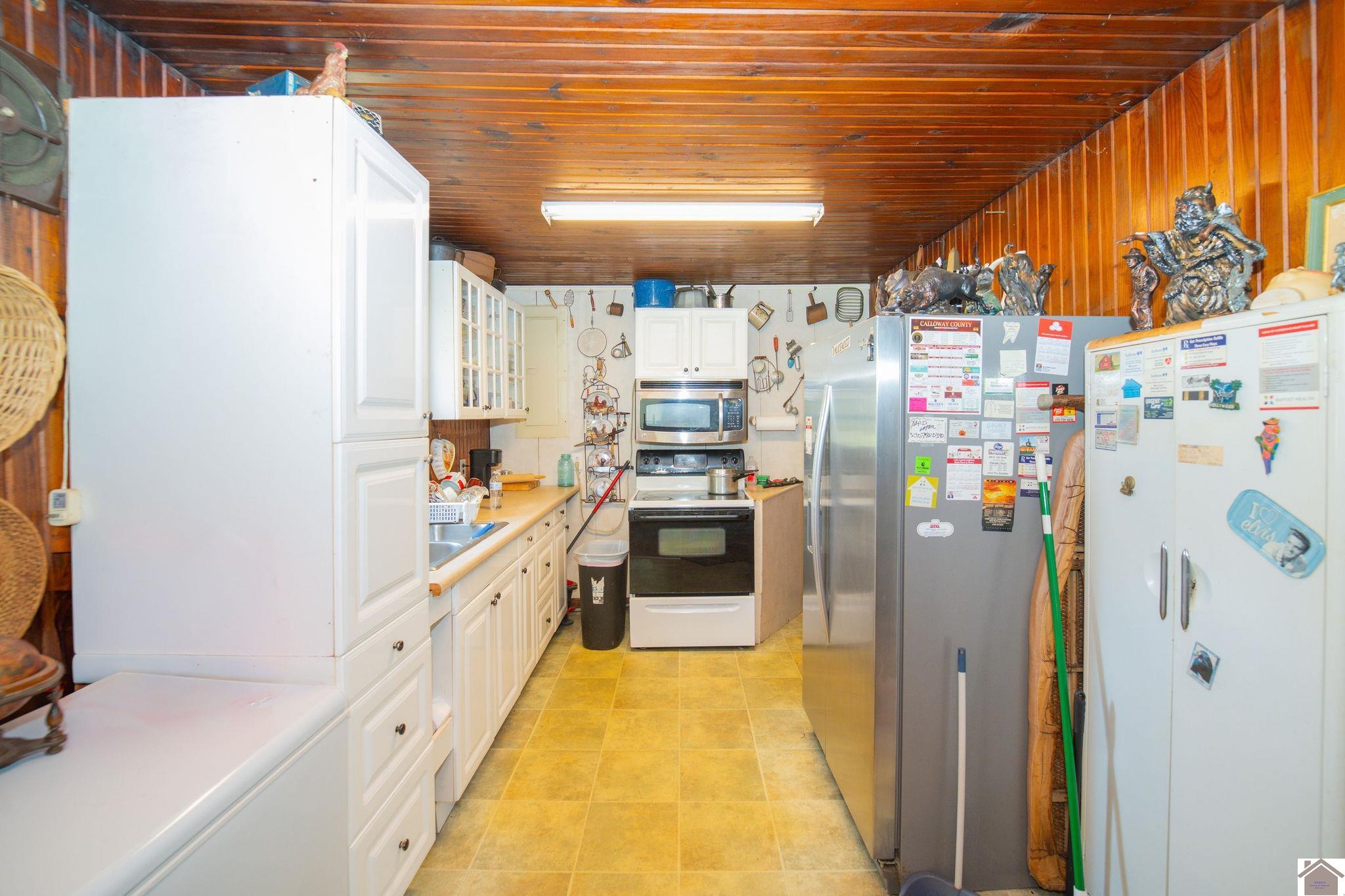 1119 Rowlett Trail