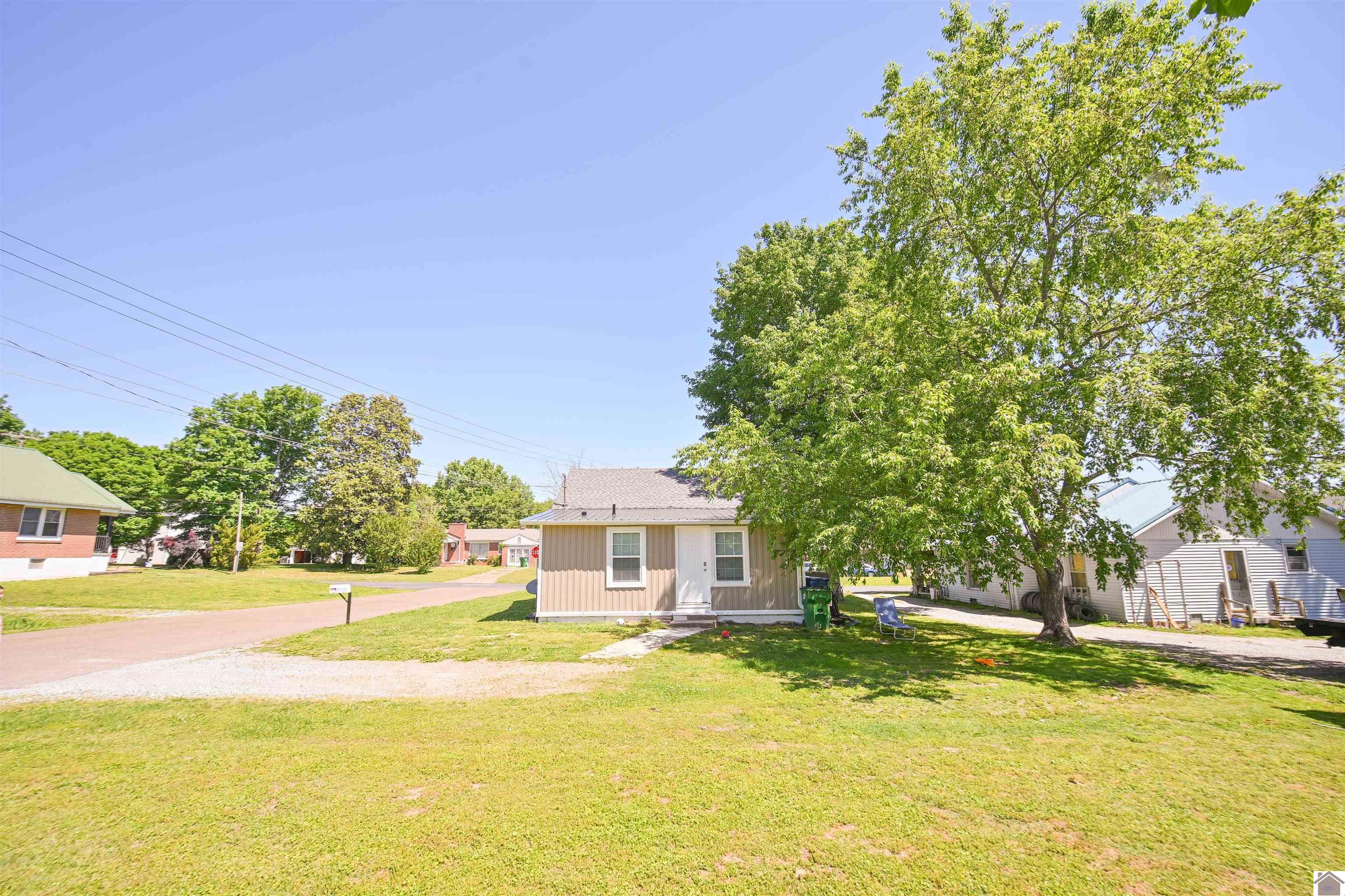 900 Backusburg Road