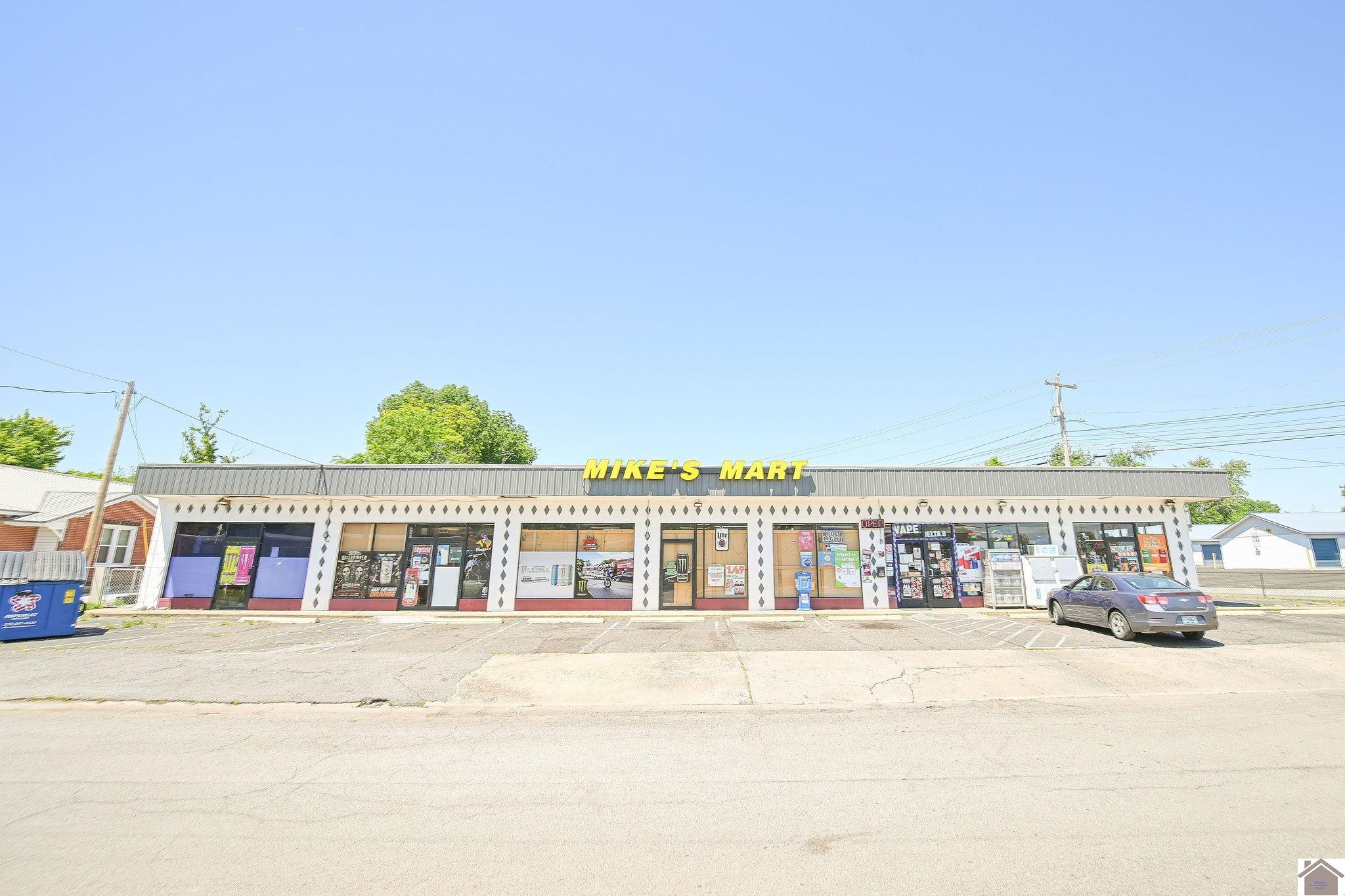 620 East Broadway