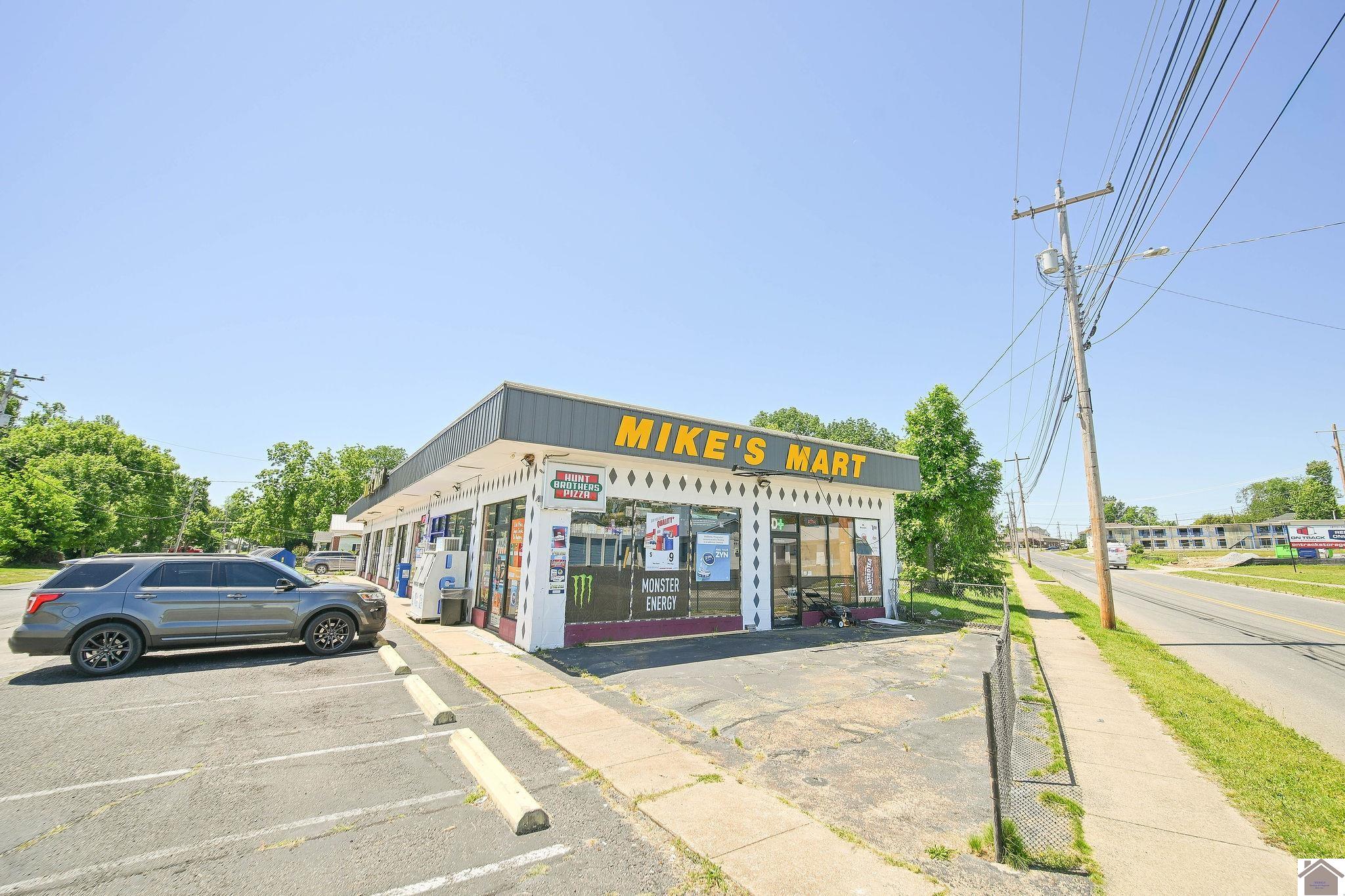 620 East Broadway