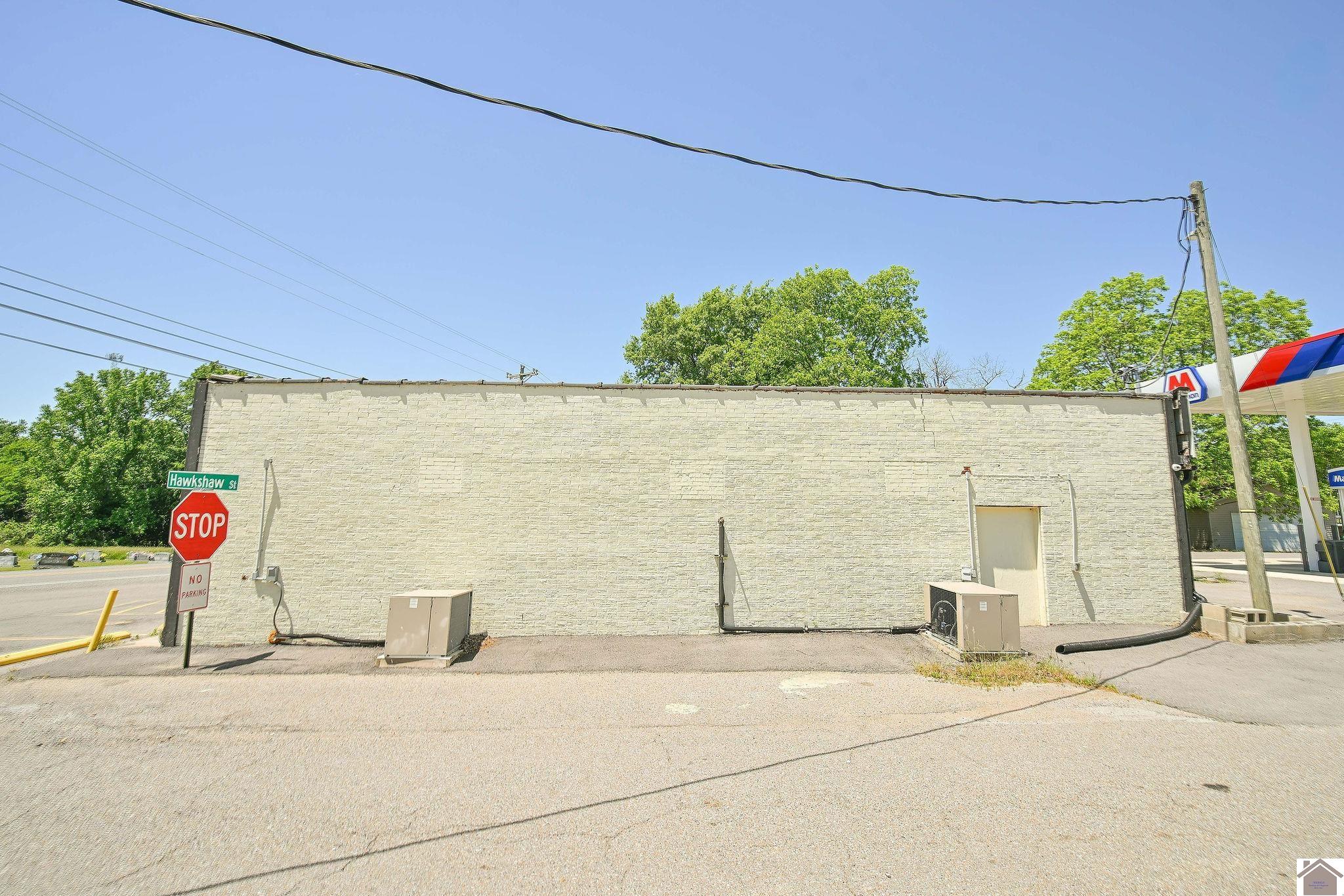 8196 State Route 121 S