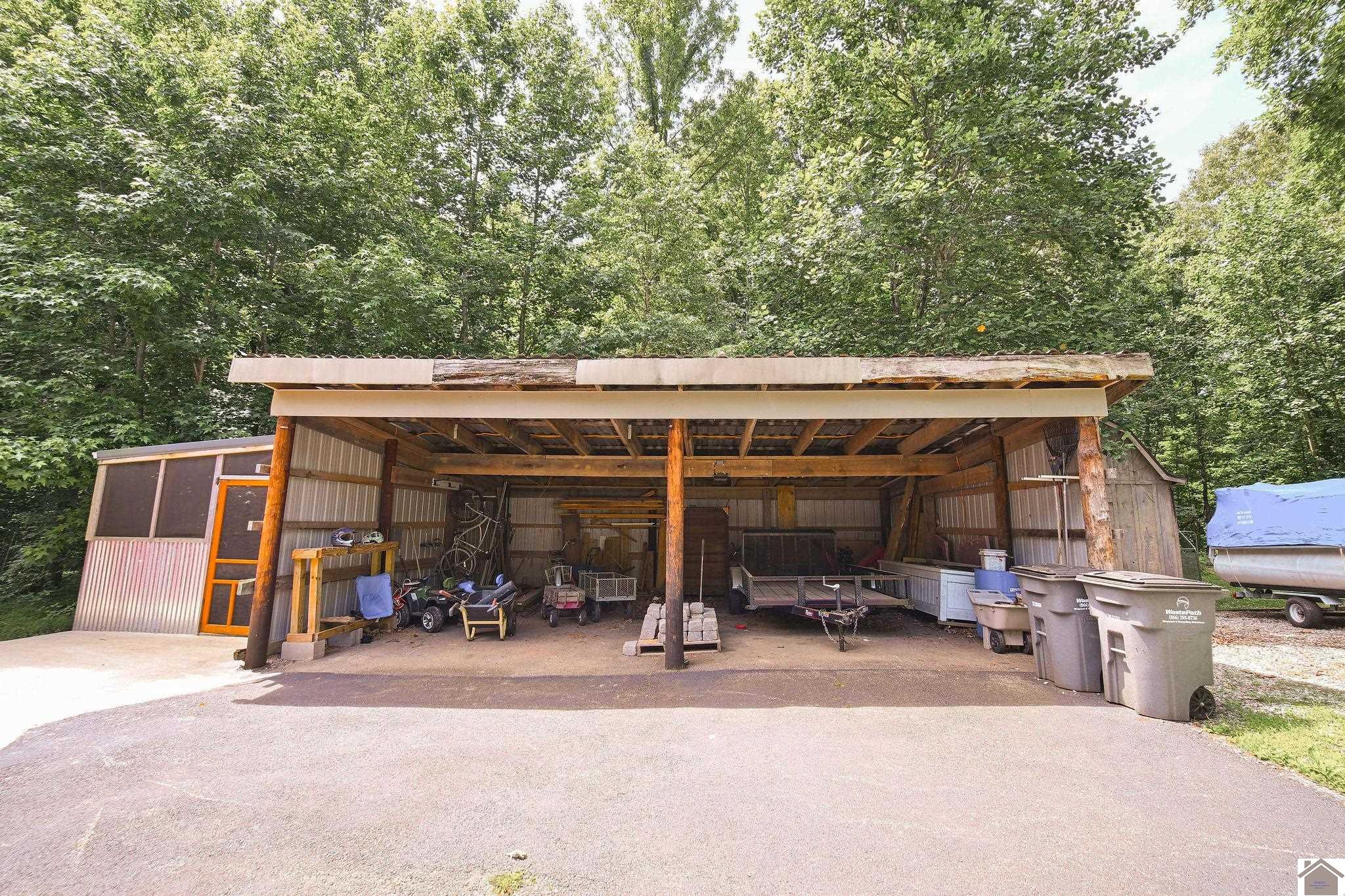 2050 Clarkline Road