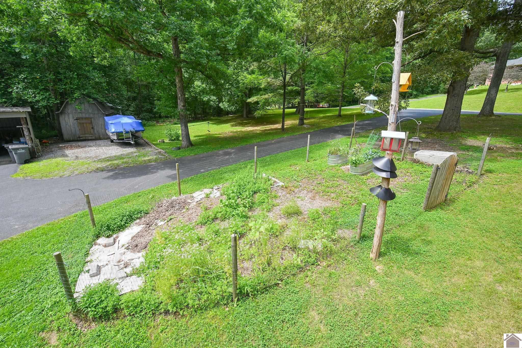 2050 Clarkline Road