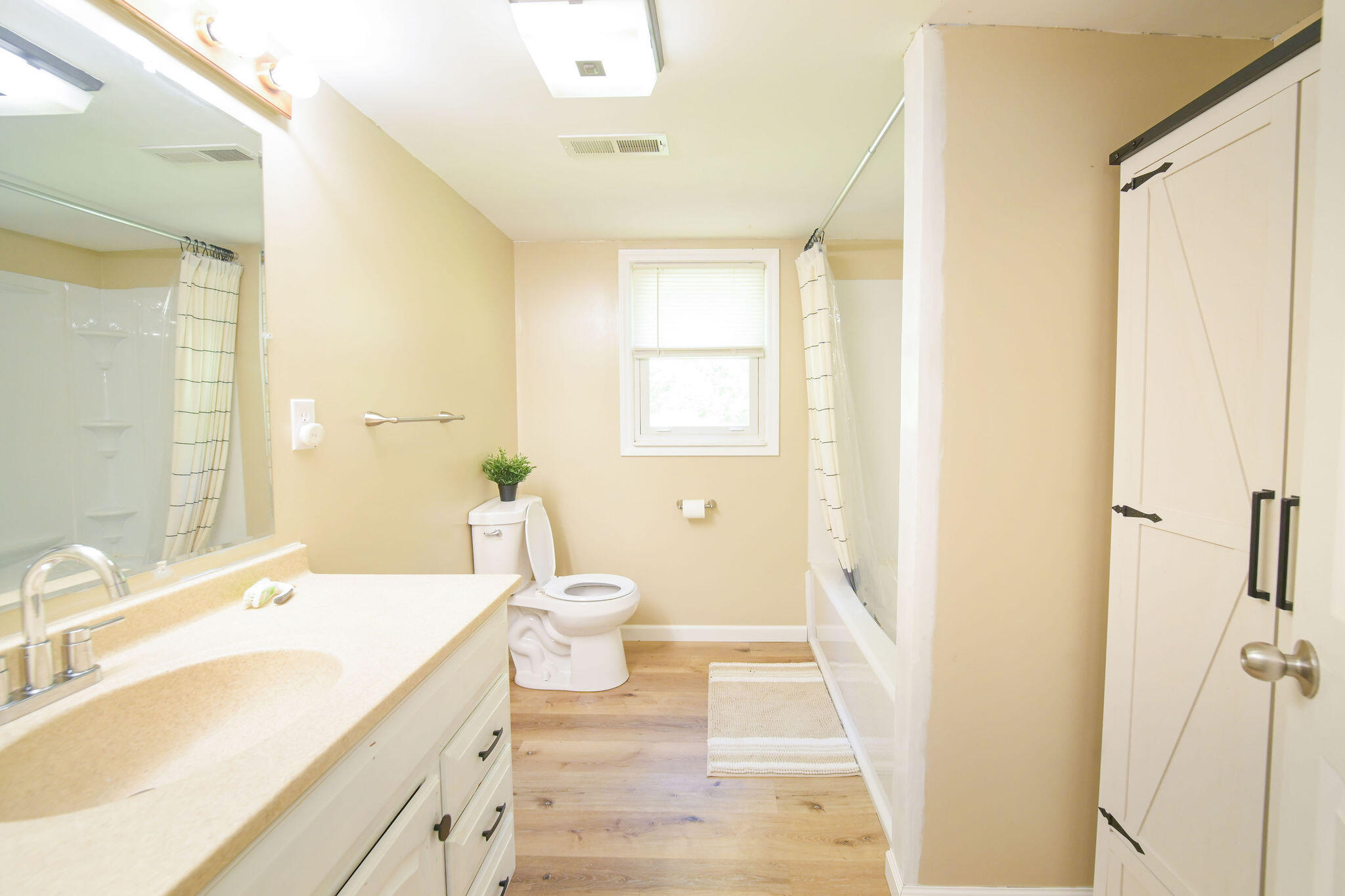 878 Oak Level Elva Road
