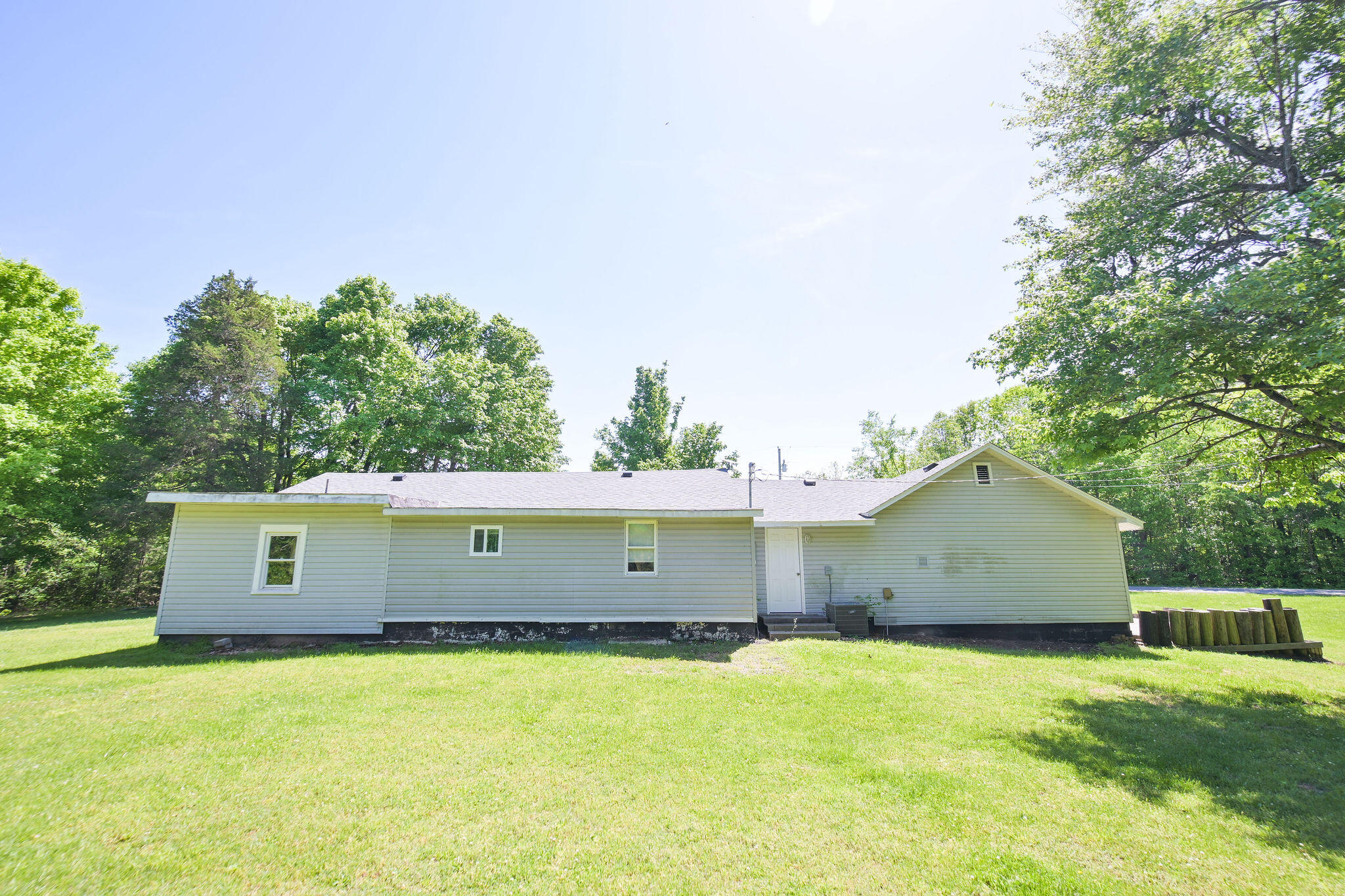 878 Oak Level Elva Road