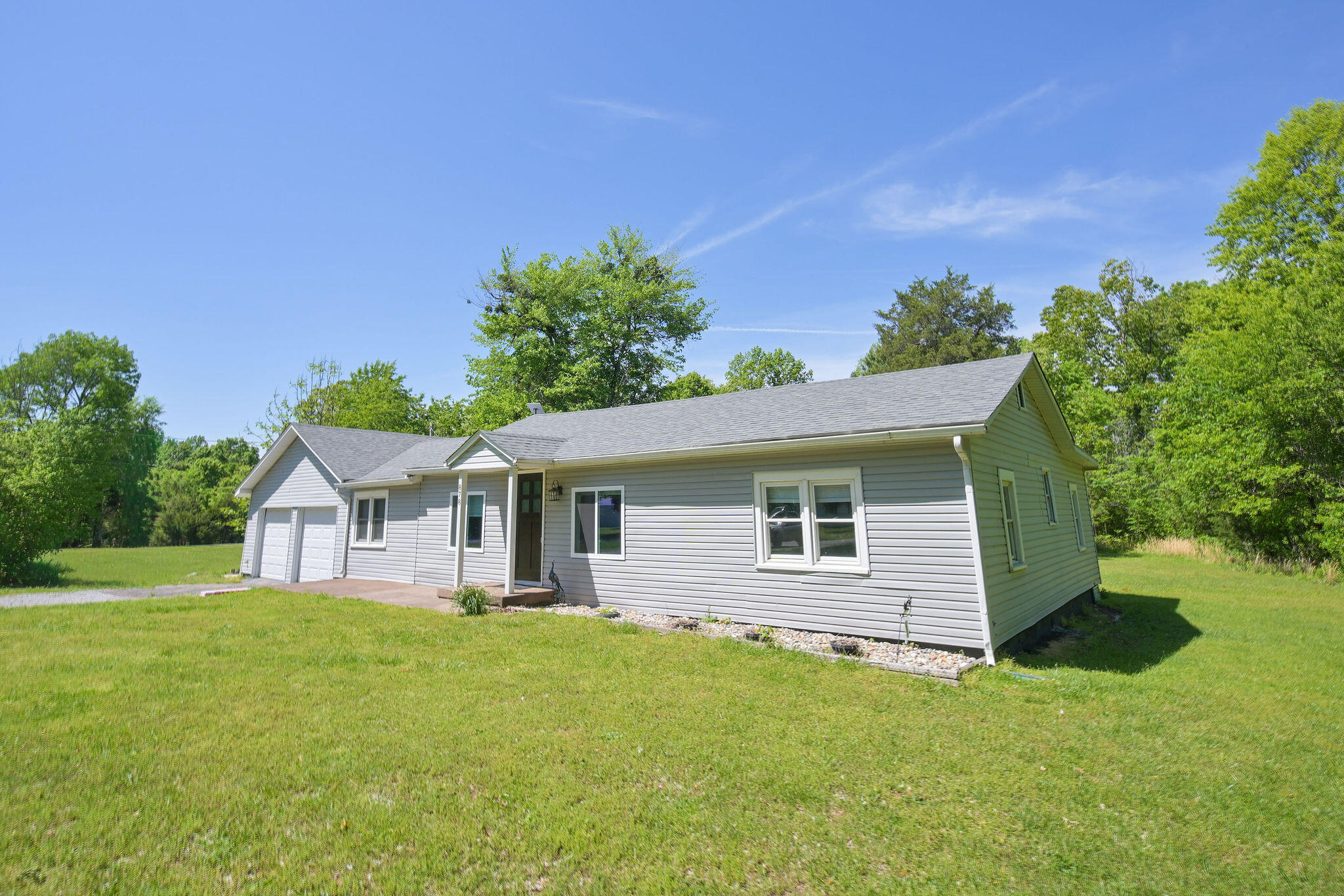 878 Oak Level Elva Road
