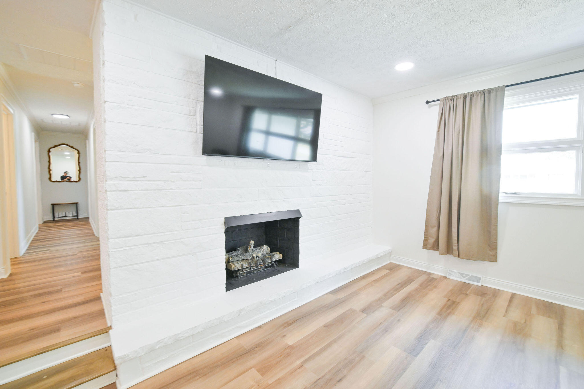 213 Fairlane Drive