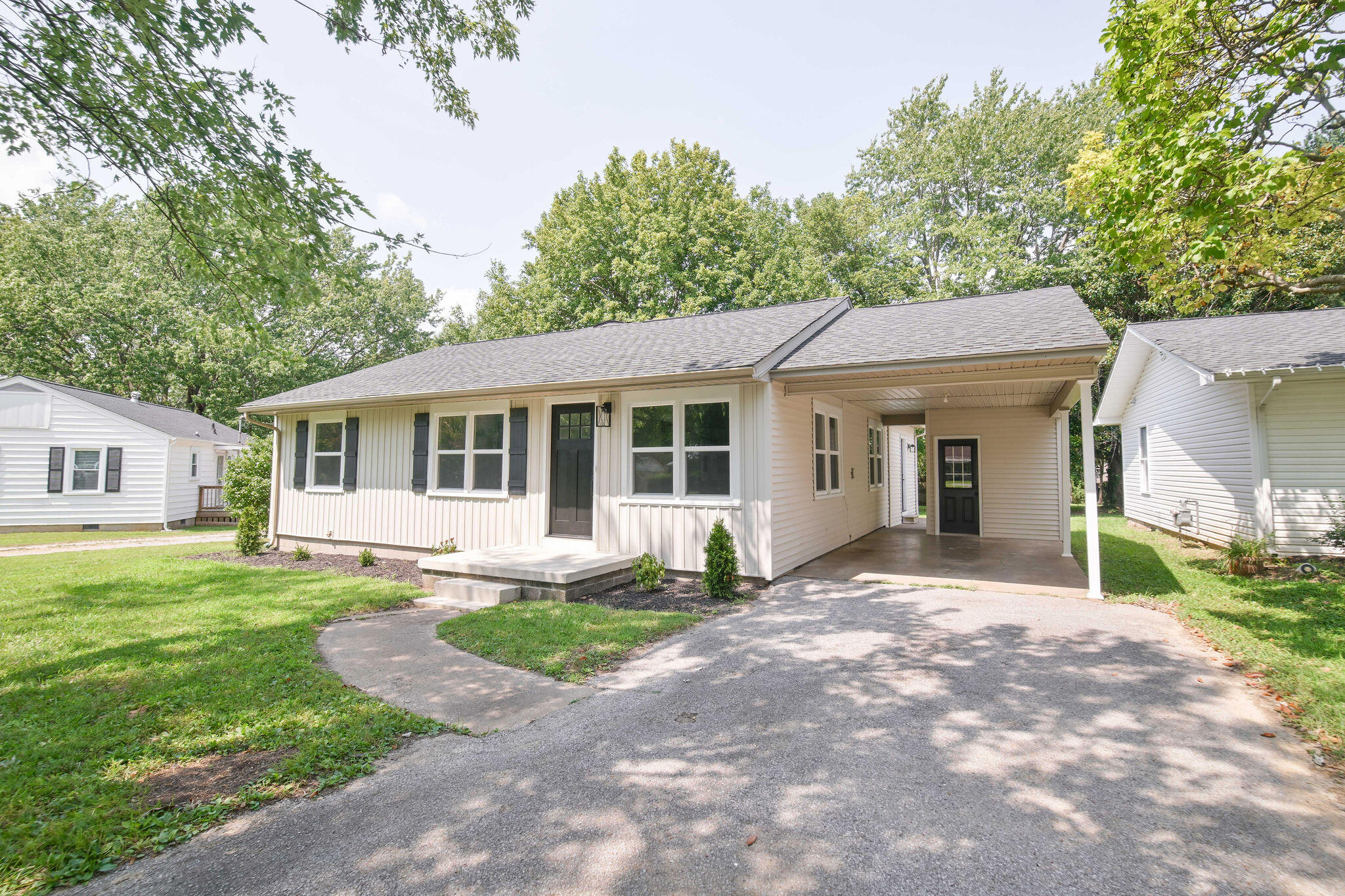 154 Iroquois Drive