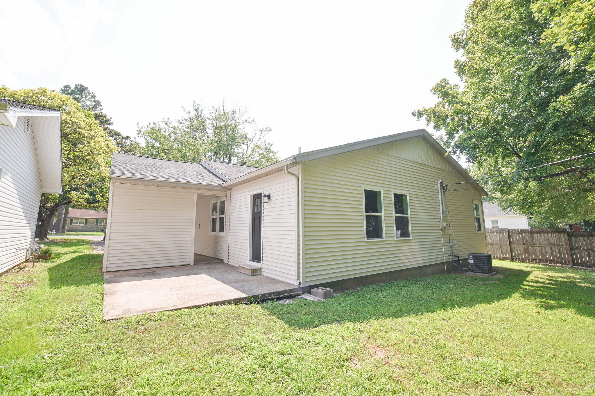 154 Iroquois Drive