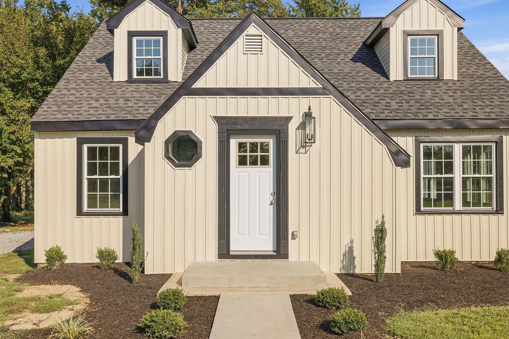 2220 Shawnee Lane