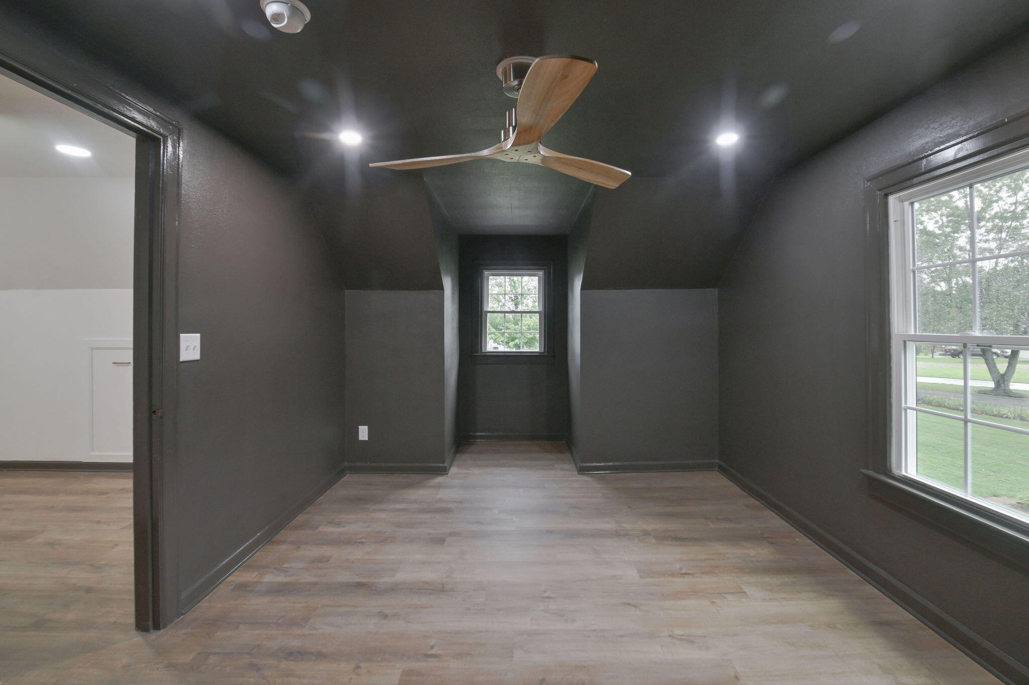 2220 Shawnee Lane