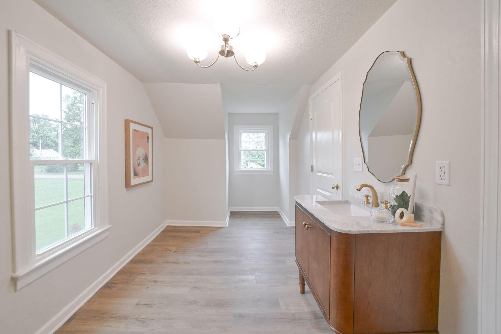 2220 Shawnee Lane