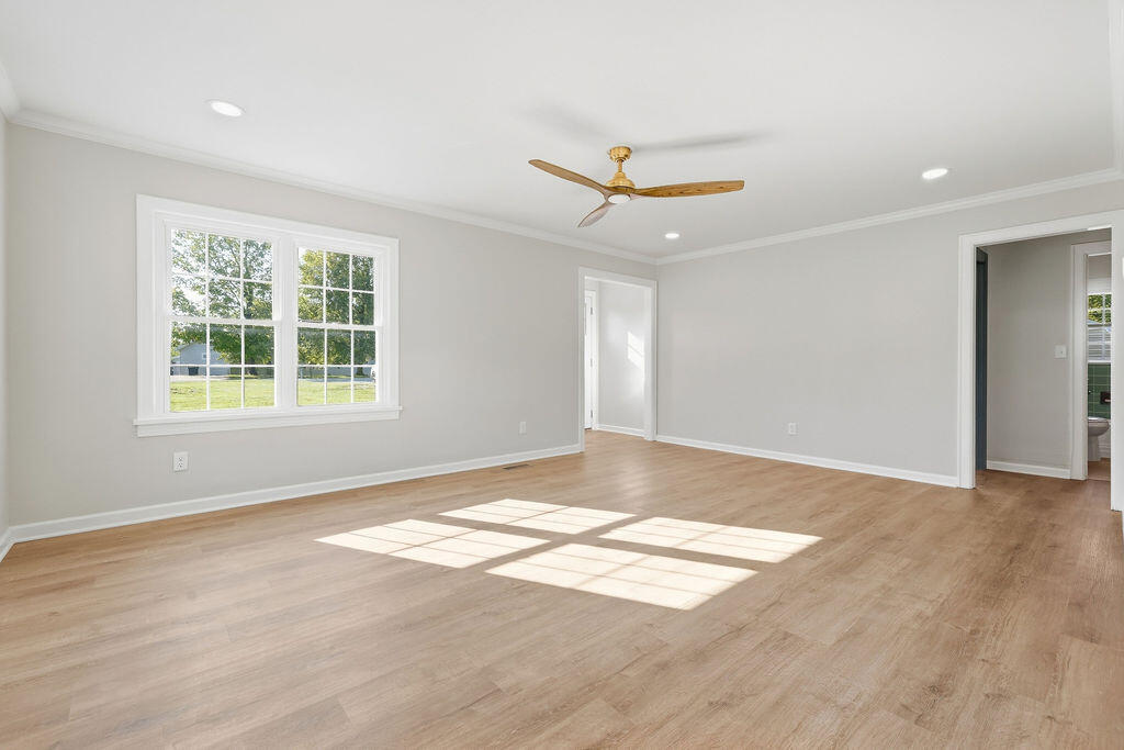 2220 Shawnee Lane