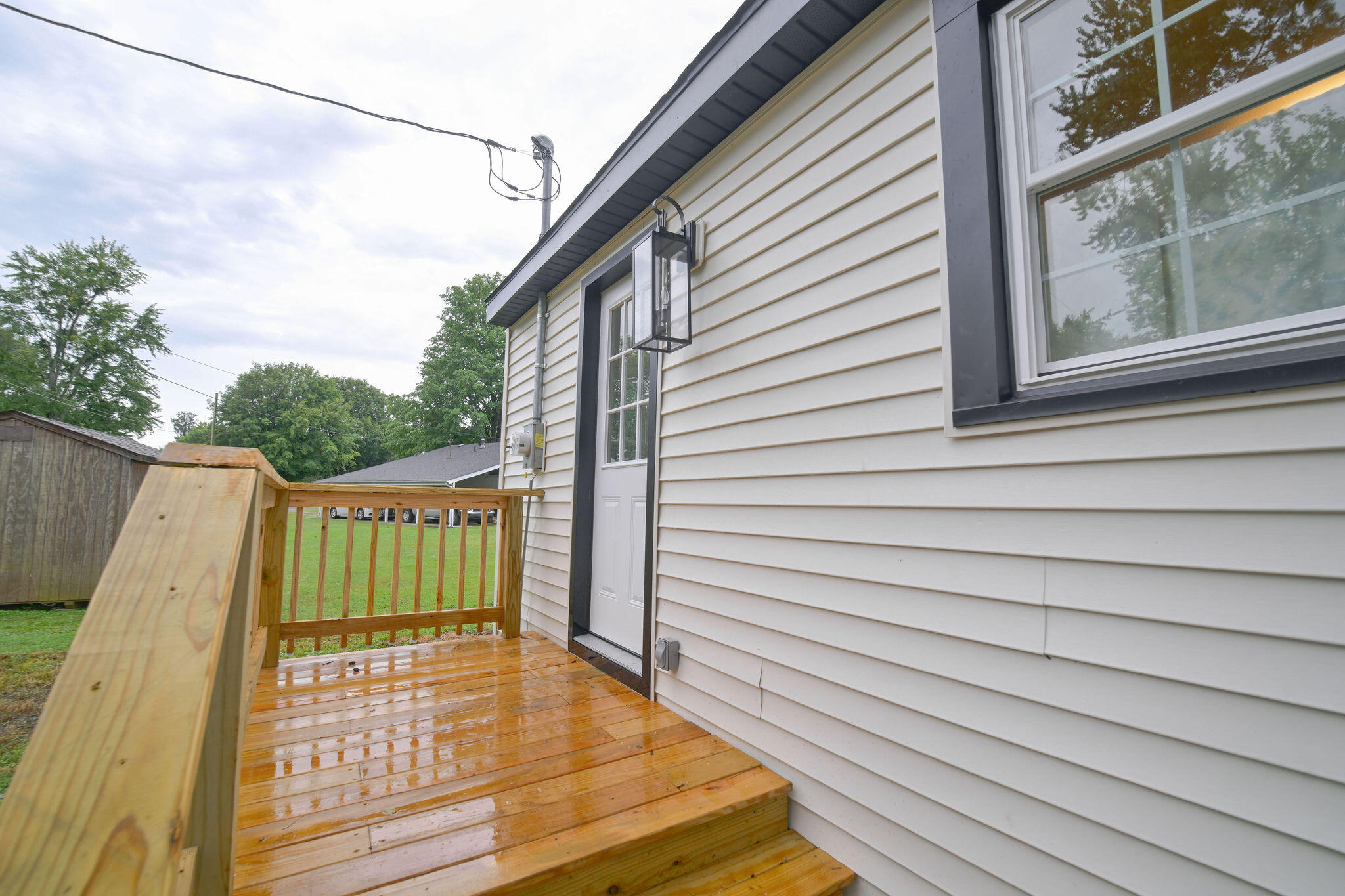 2220 Shawnee Lane