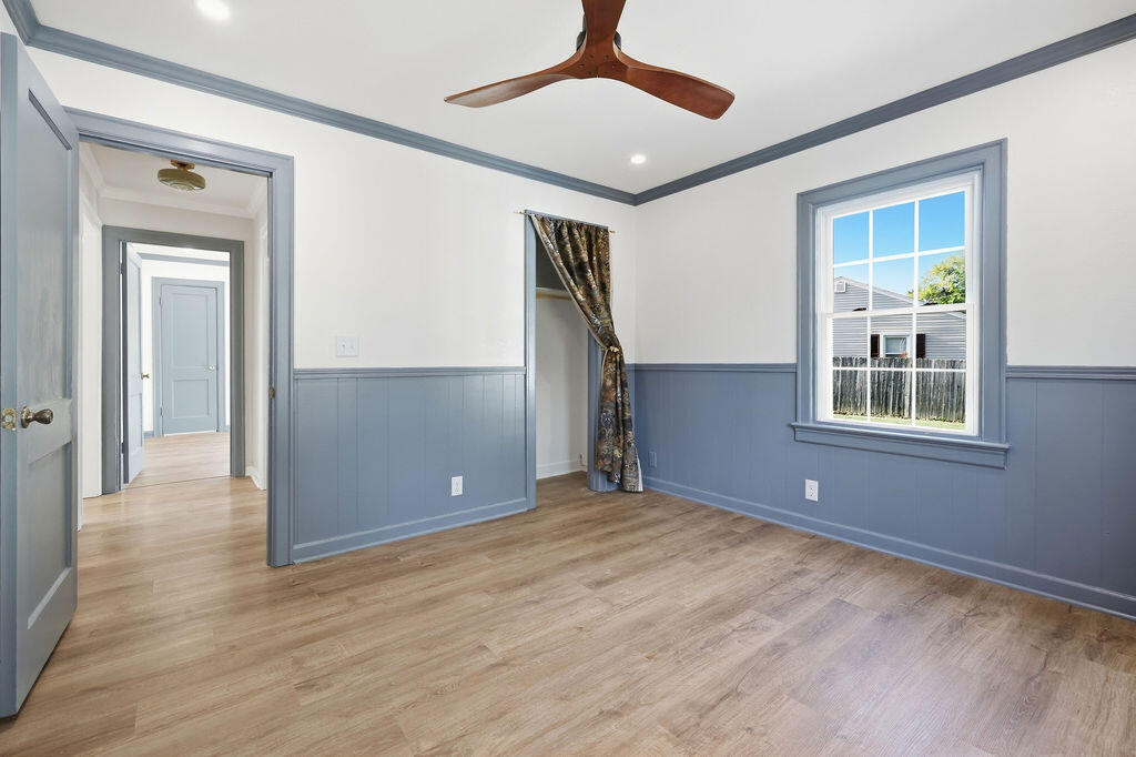 2220 Shawnee Lane