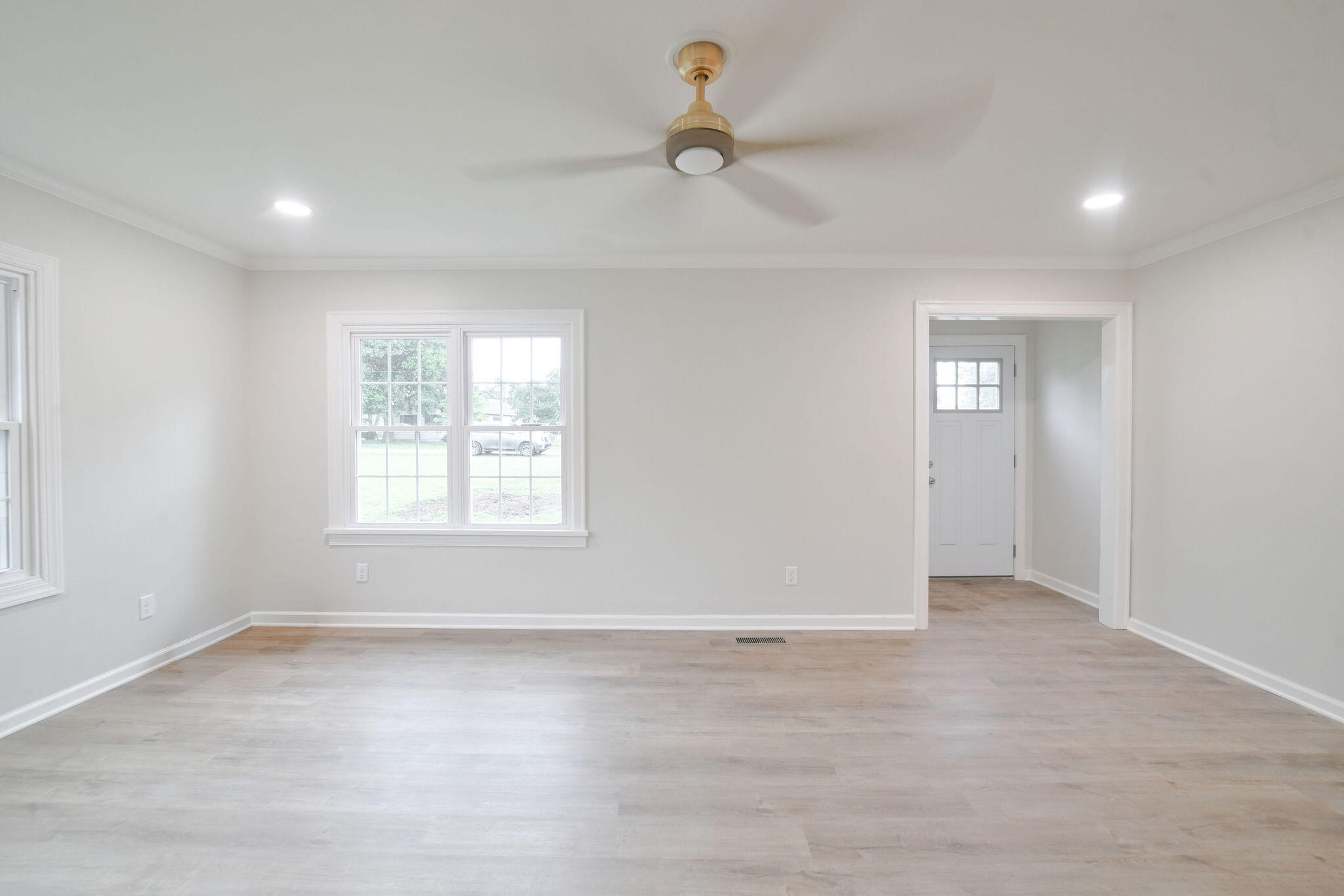 2220 Shawnee Lane