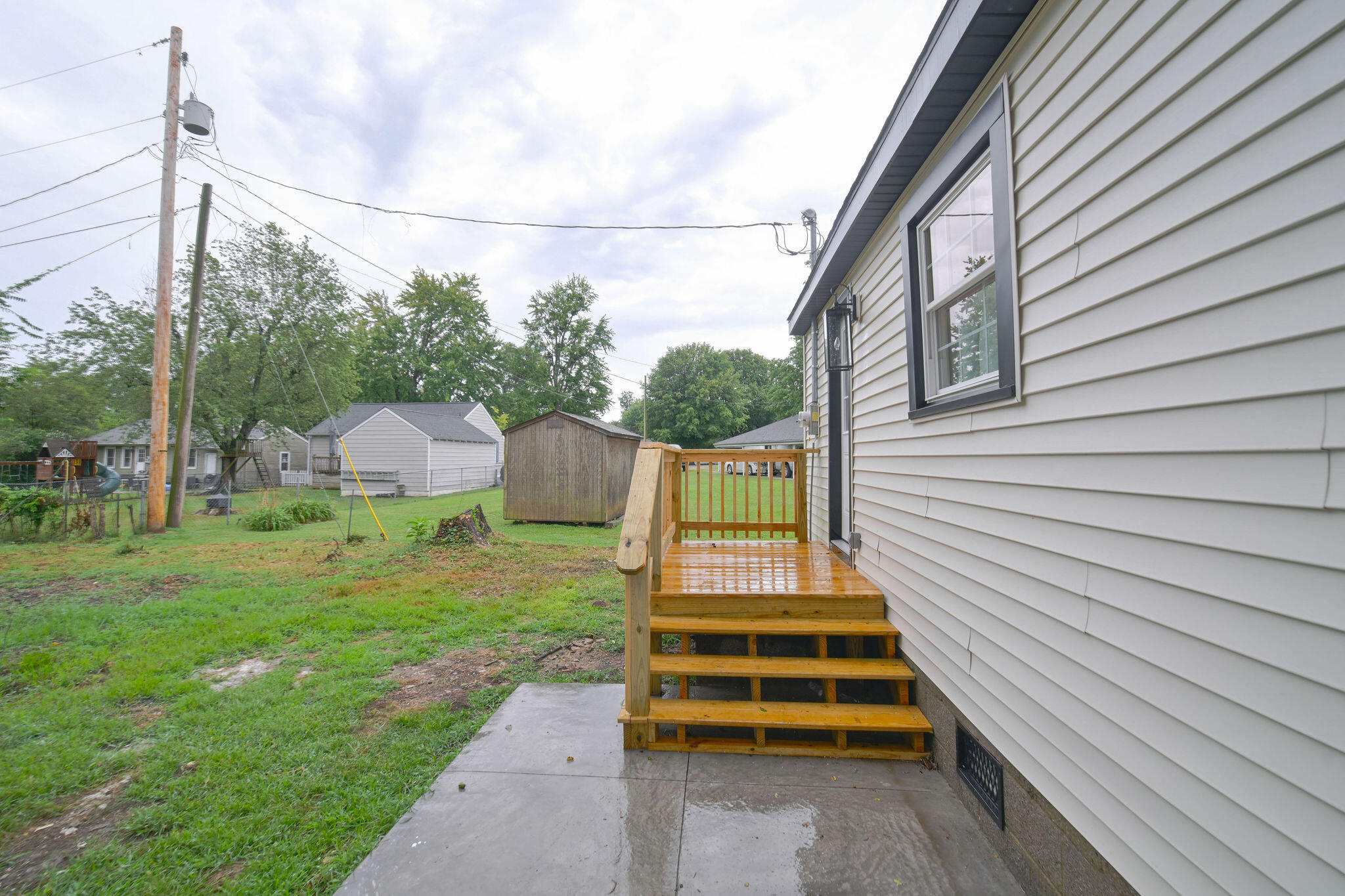 2220 Shawnee Lane
