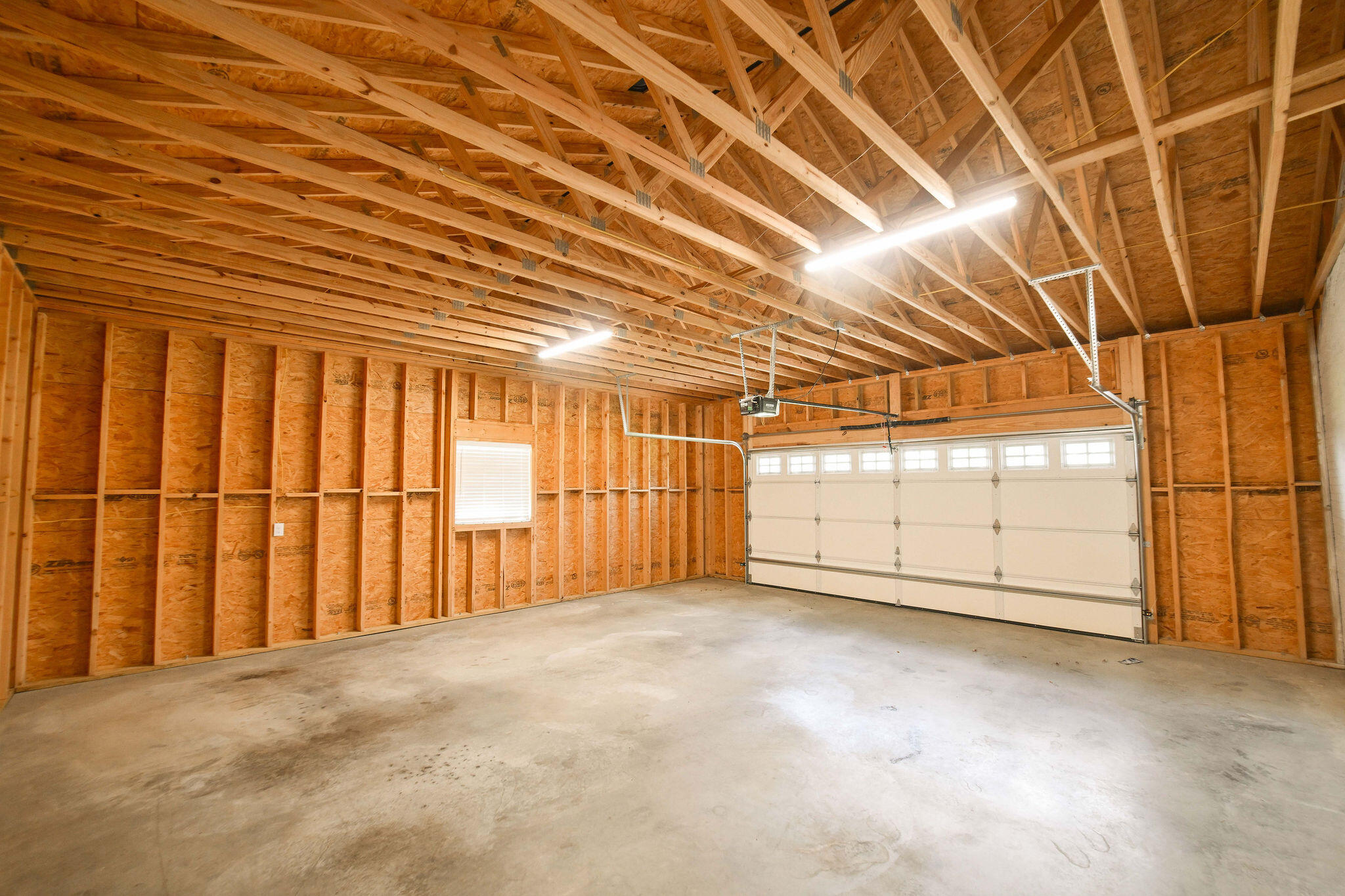 2063 State Highway 58 E
