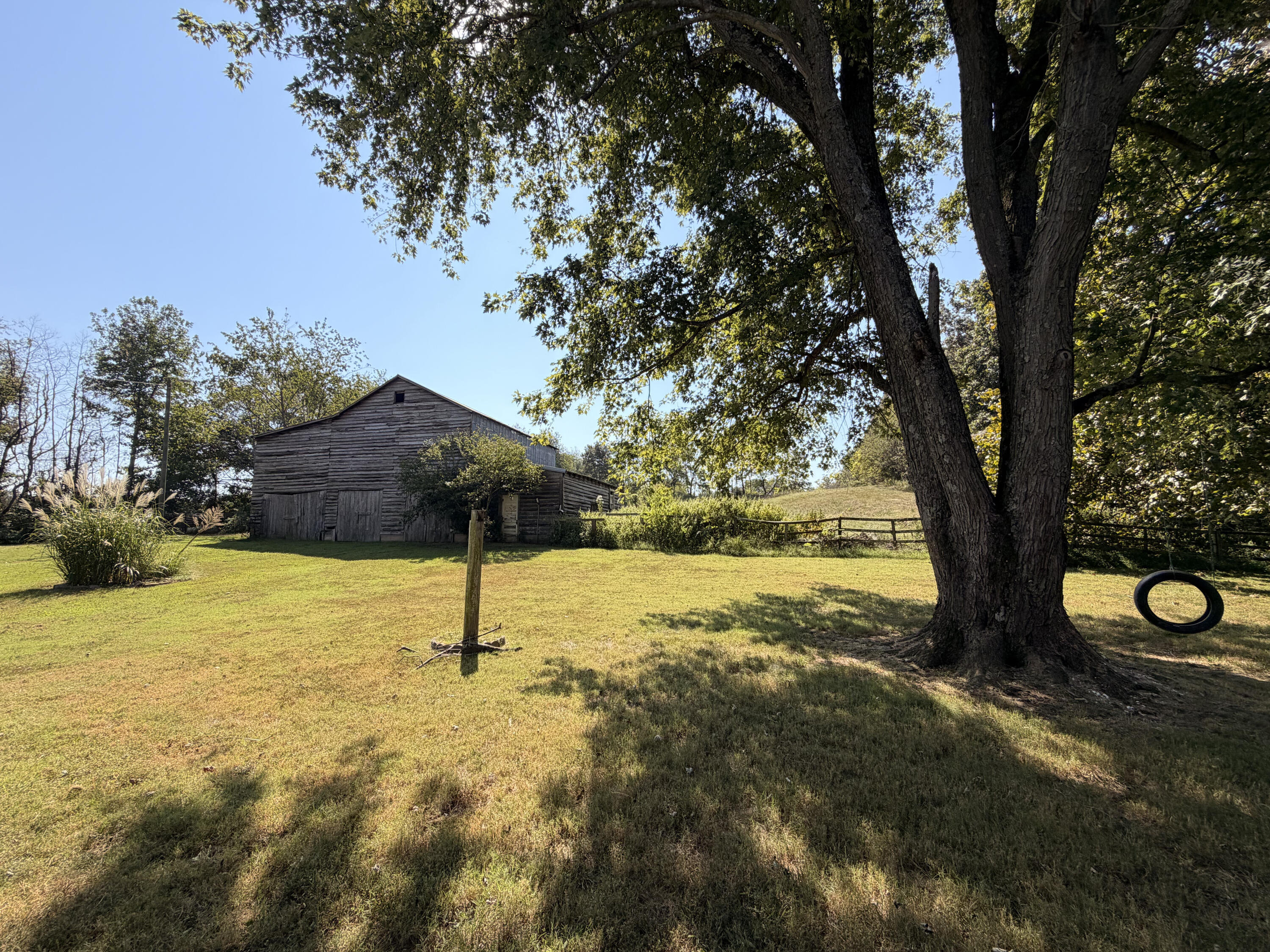 2004 Wingo Road