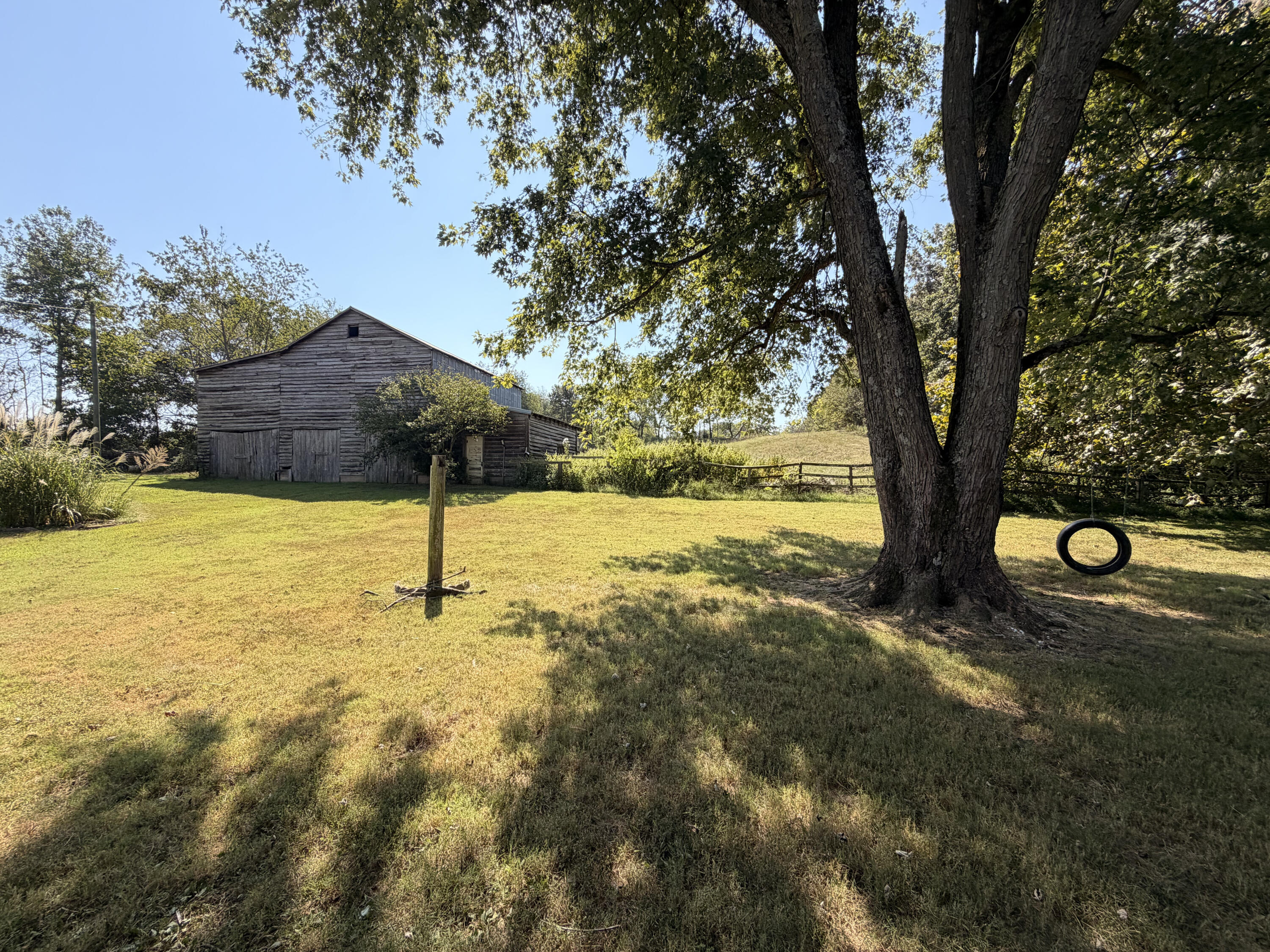 2004 Wingo Road