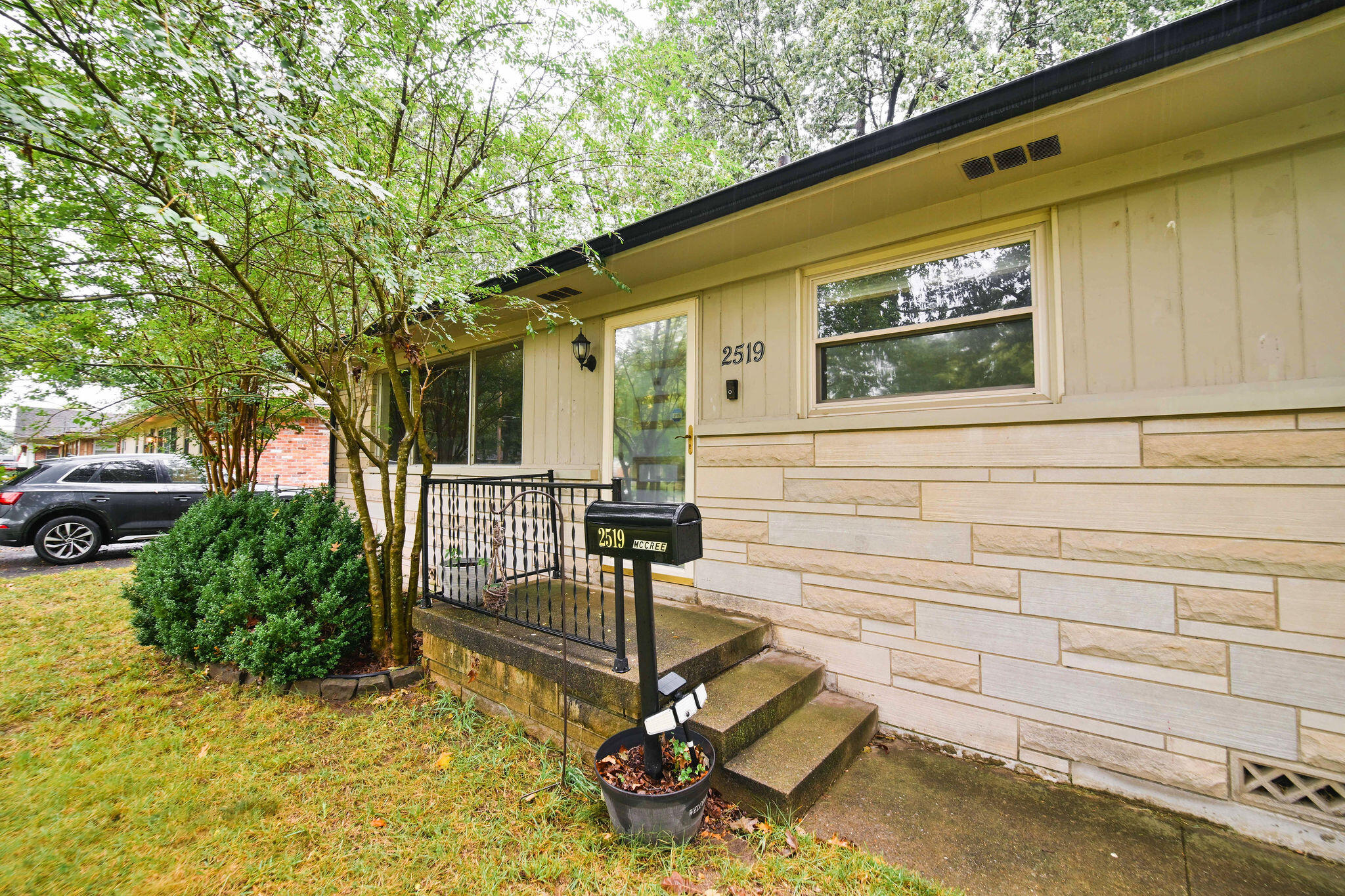 2519 Laclede Avenue