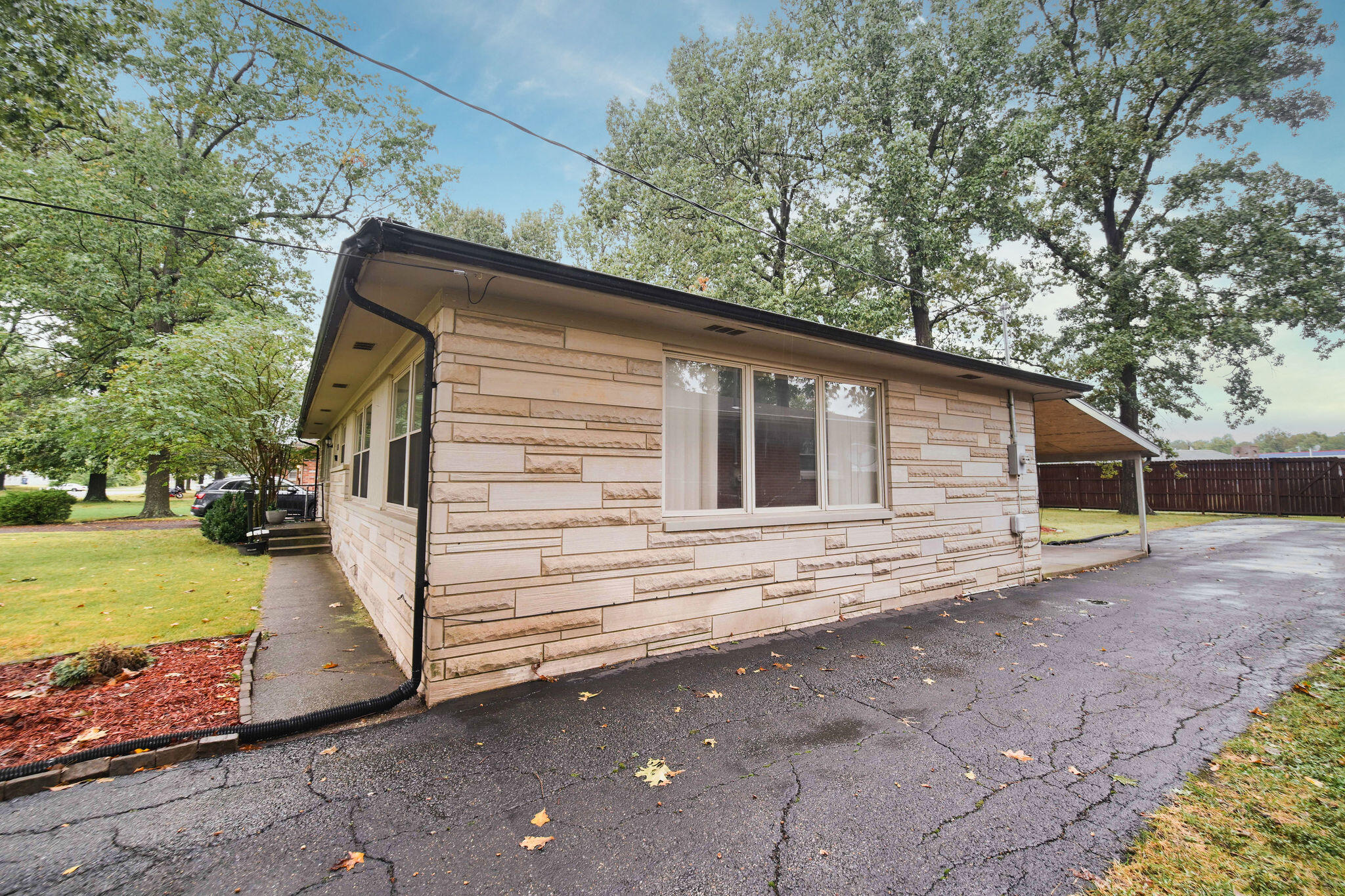 2519 Laclede Avenue