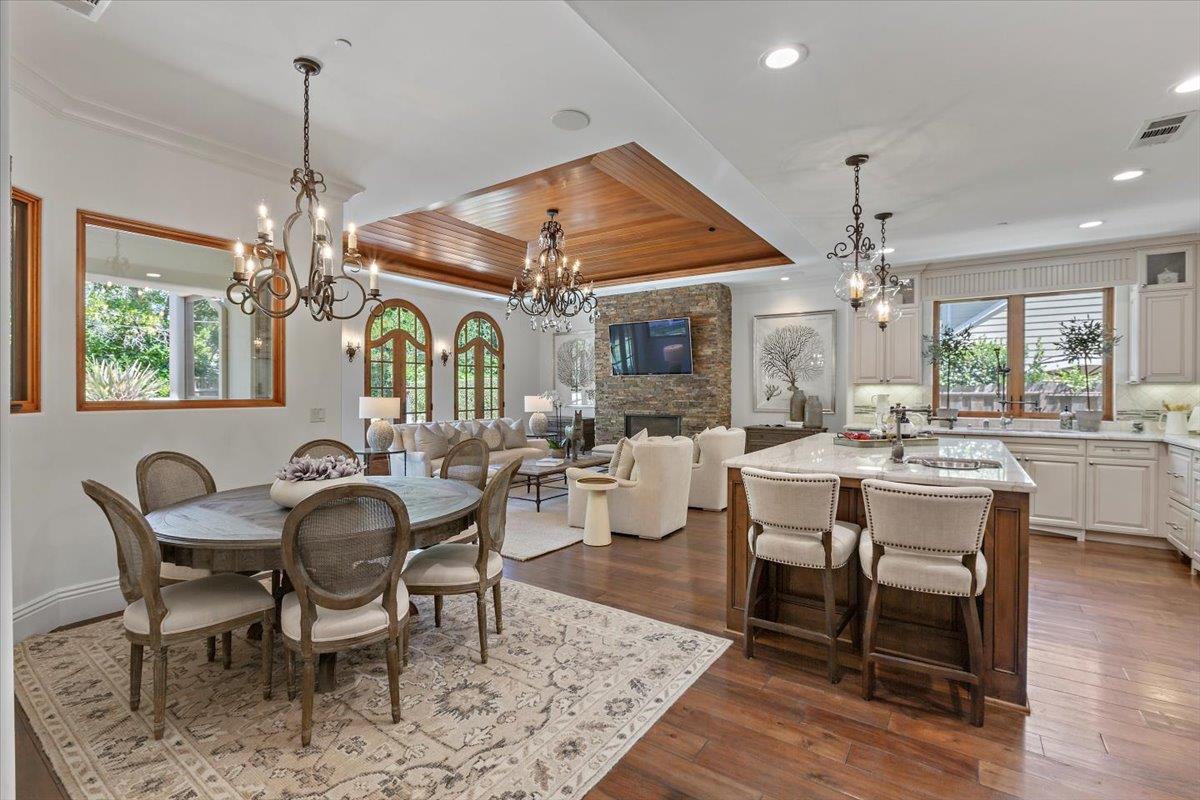 360 Claire PL