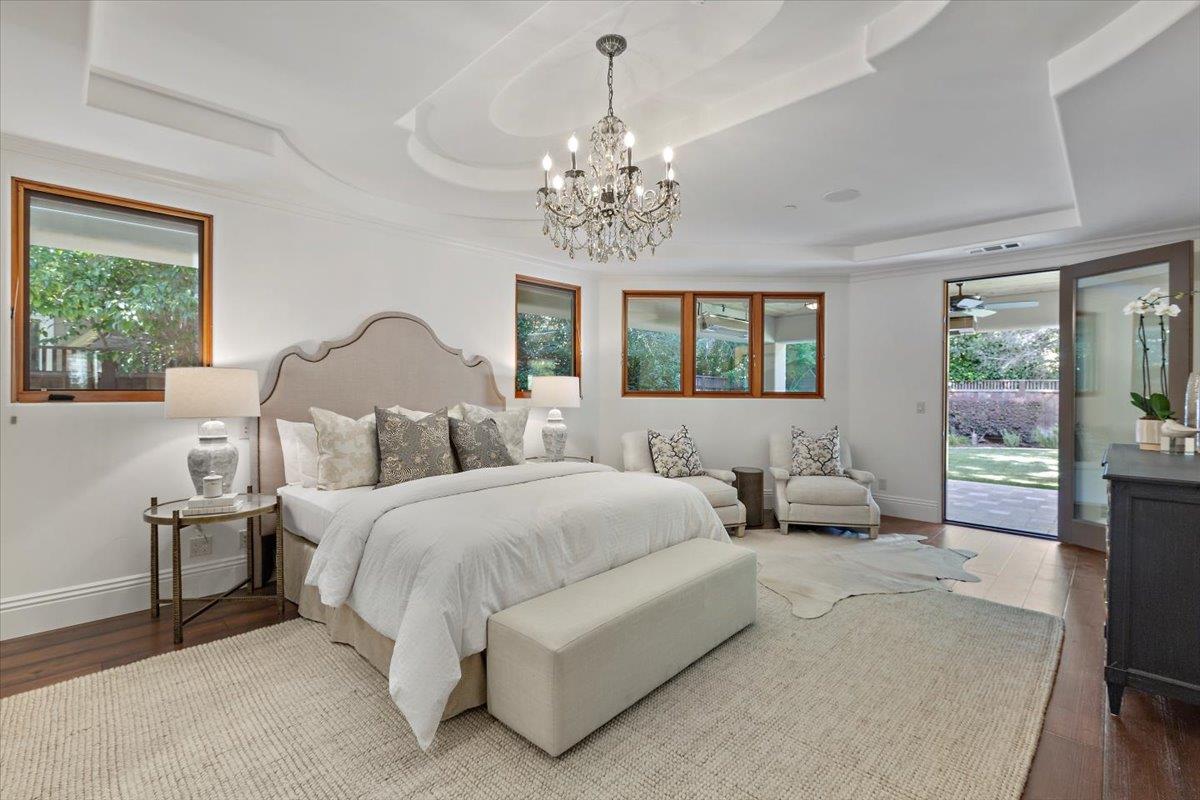 360 Claire PL