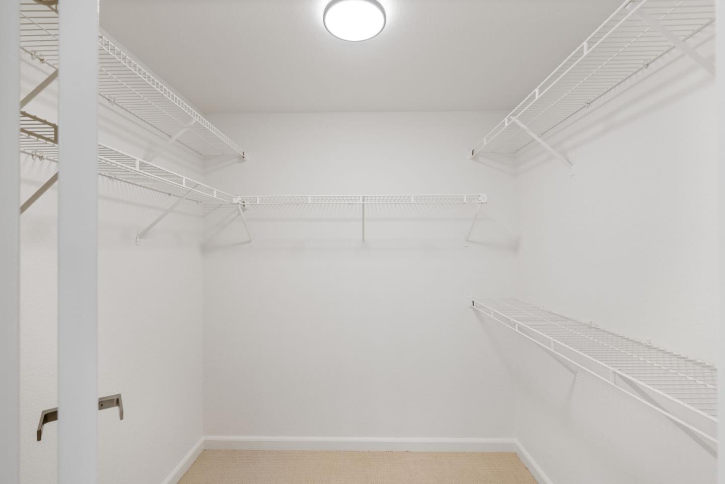 415 Mountain Laurel CT