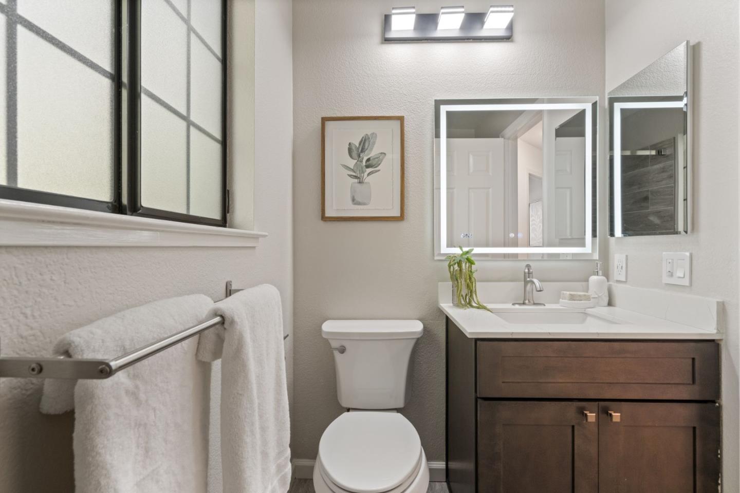 415 Mountain Laurel CT