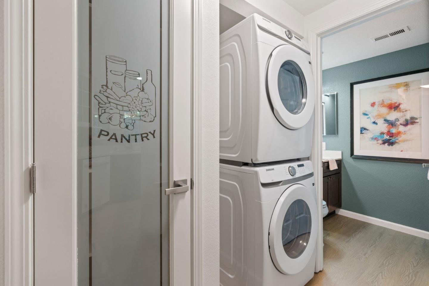 415 Mountain Laurel CT