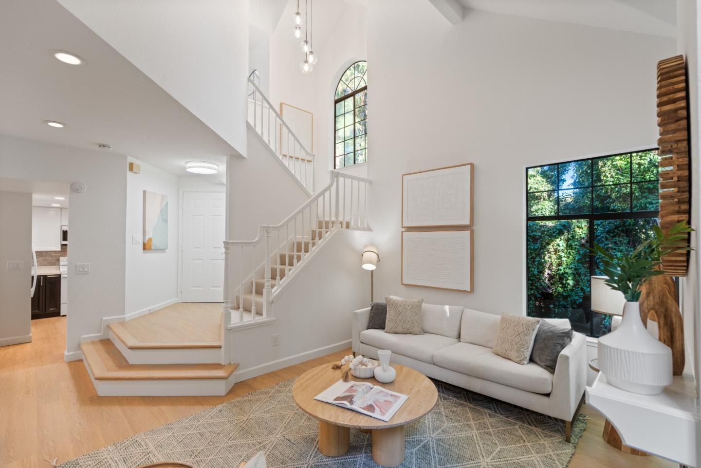 415 Mountain Laurel CT