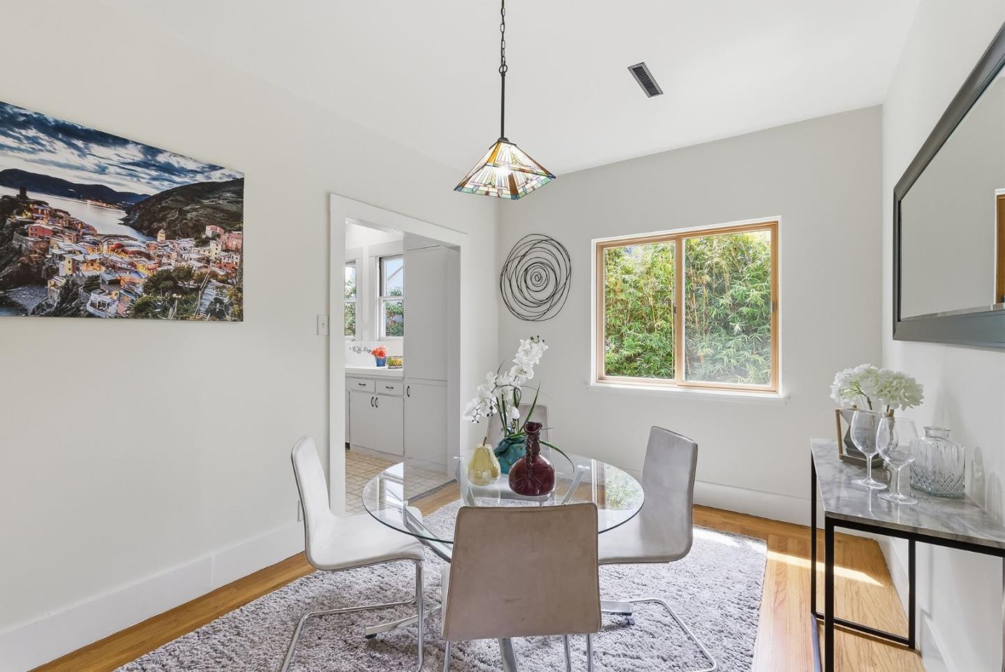 5887 Chabot Court