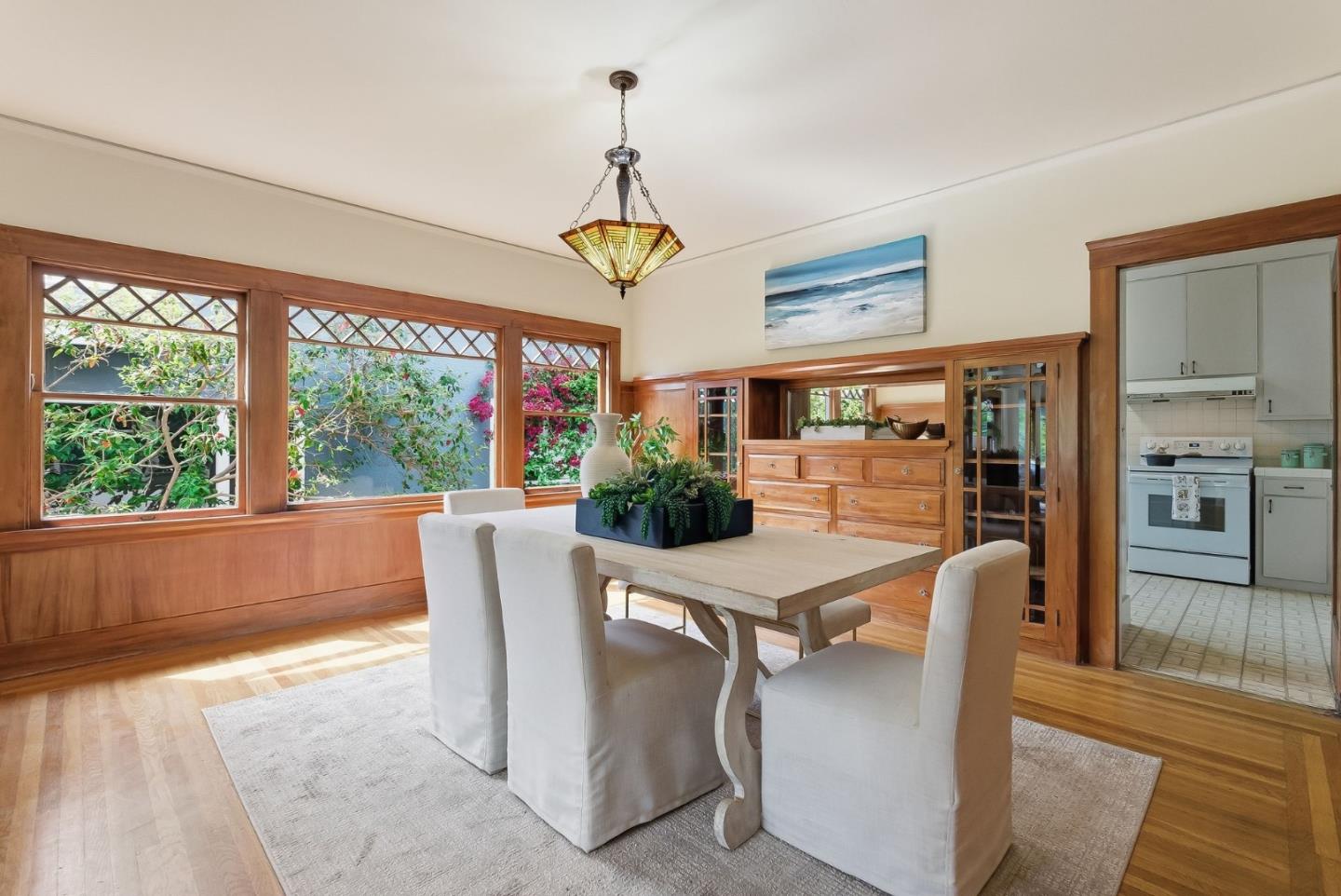 5887 Chabot Court