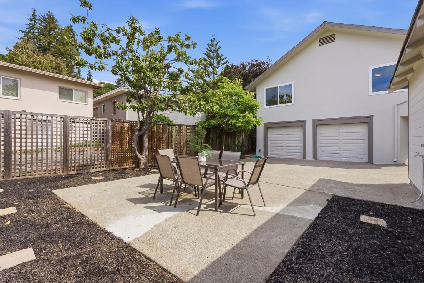 5887 Chabot Court