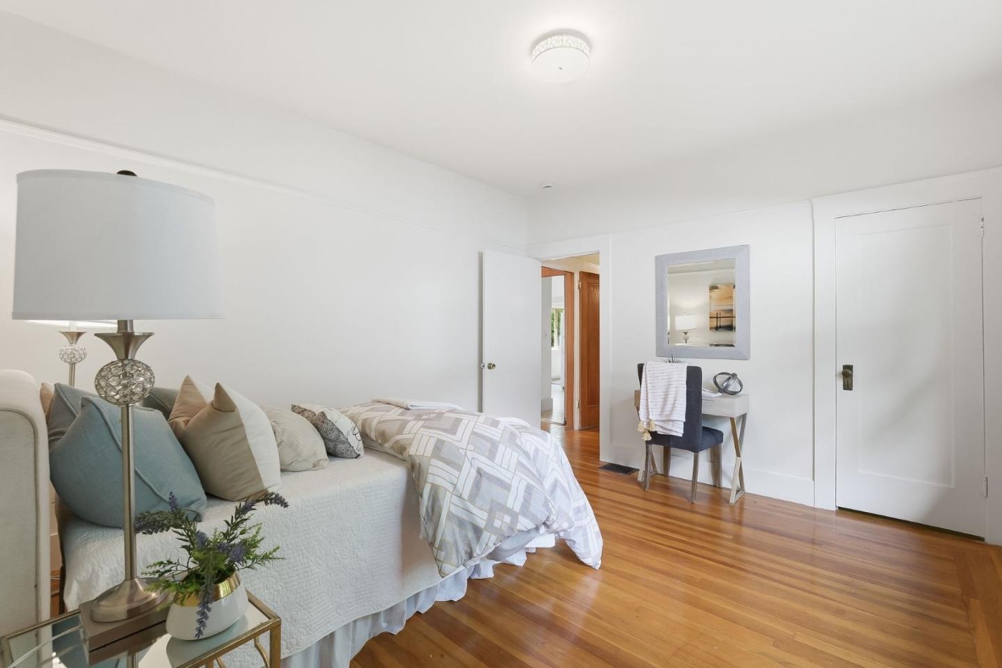 5887 Chabot Court