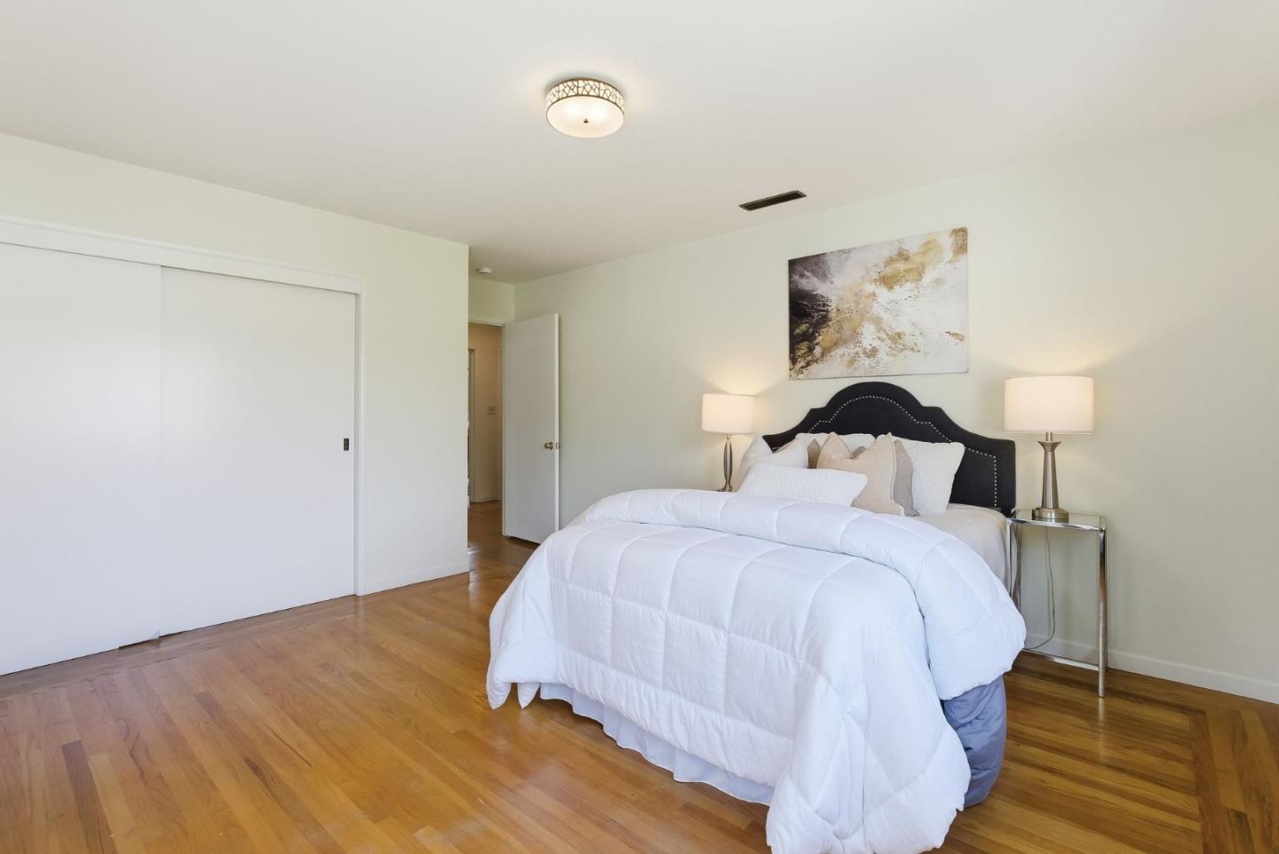 5887 Chabot Court